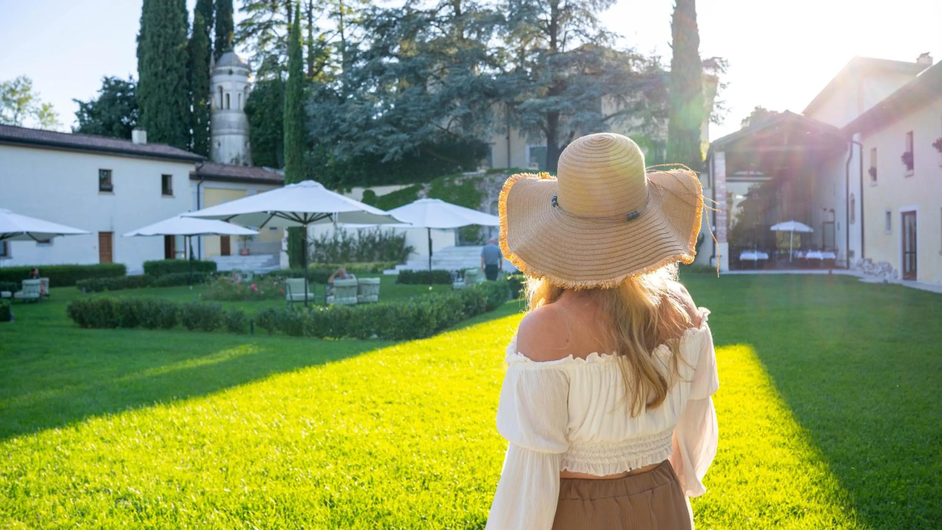Inner courtyard view in Relais Corte Cavalli