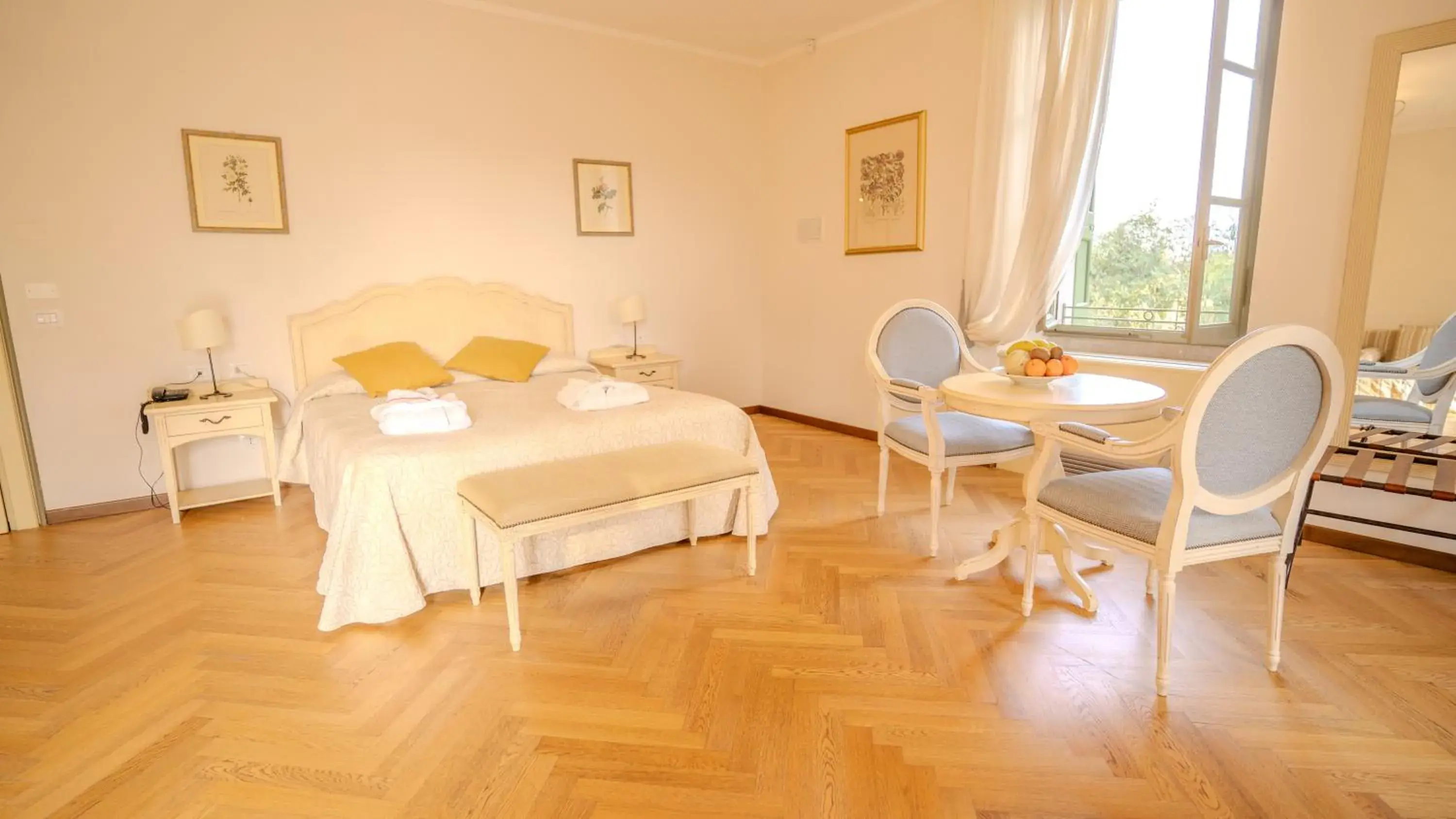 Junior Suite in Relais Corte Cavalli Junior Suite in Relais Corte Cavalli