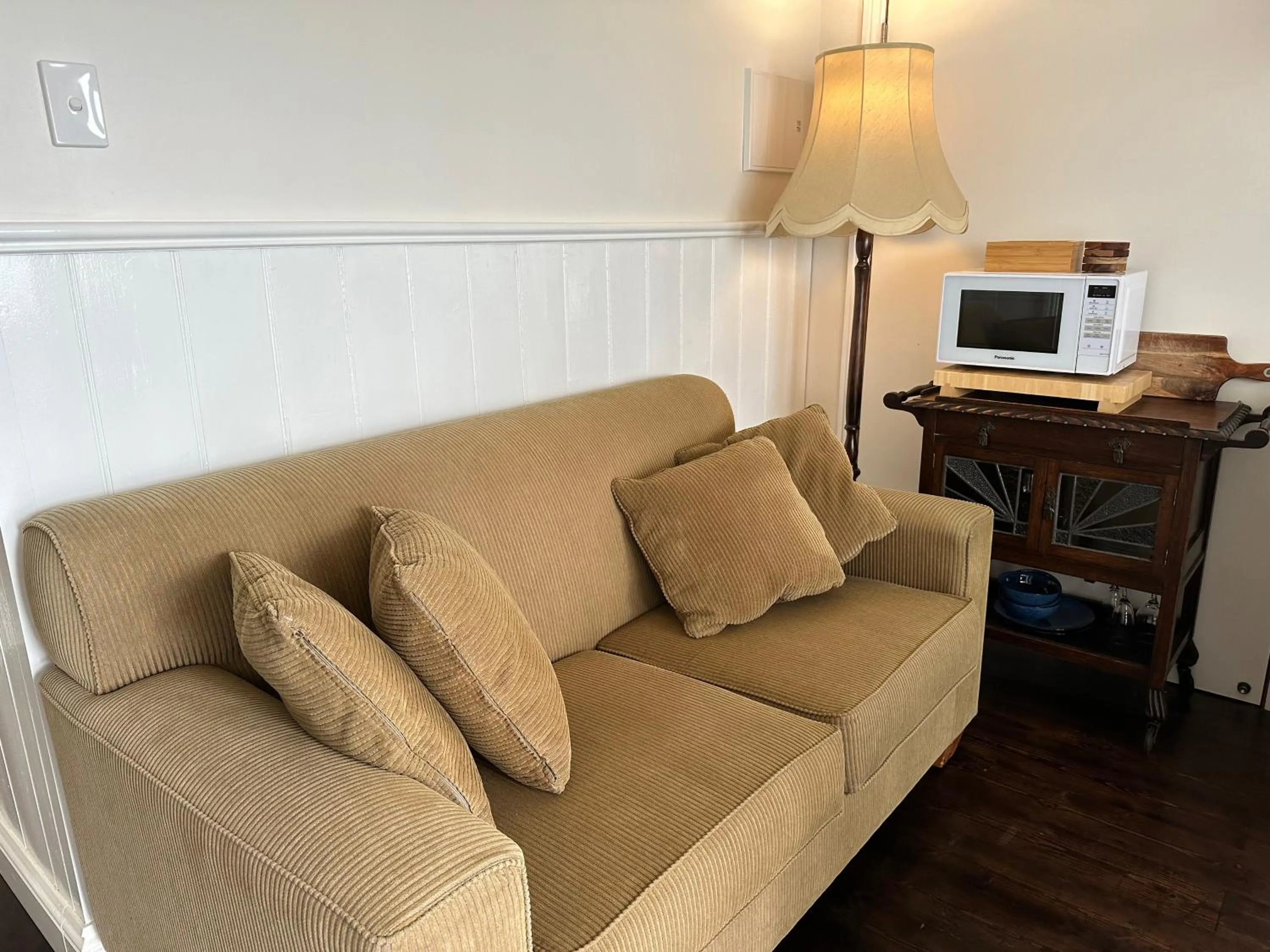 Living room in Seacroft Estate