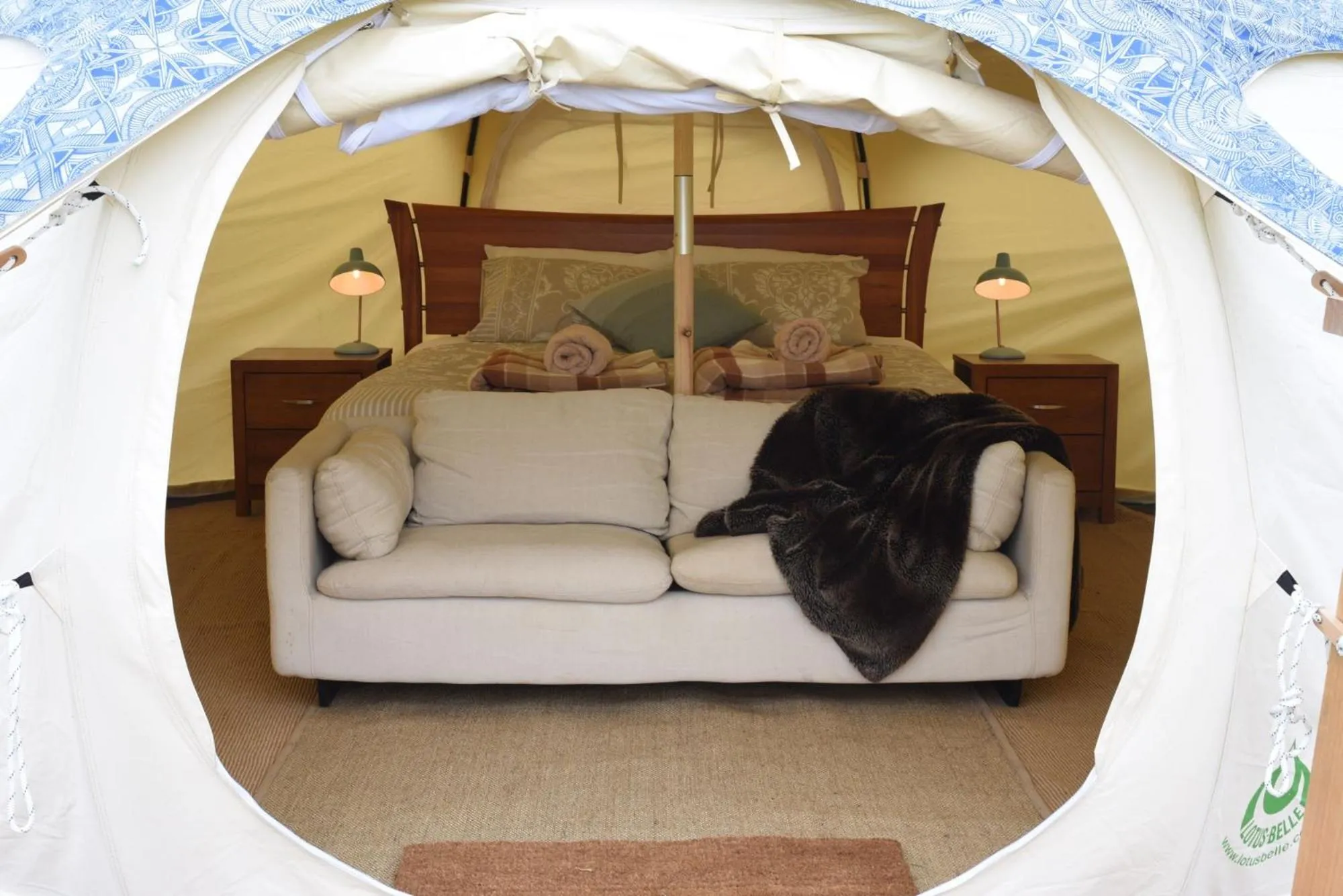 Photo of the whole room in Seacroft Estate