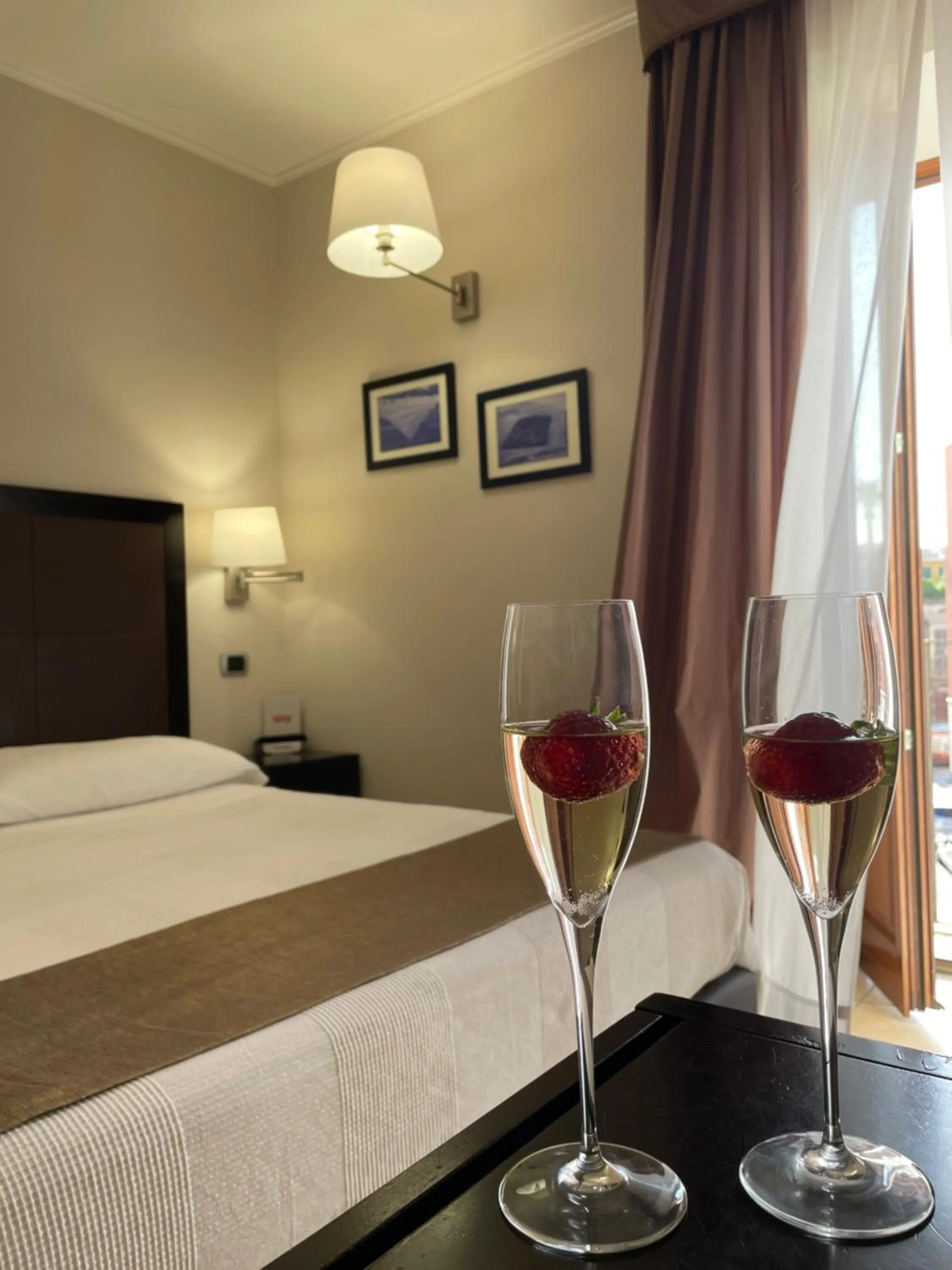 Bedroom, Bed in Cassisi Hotel