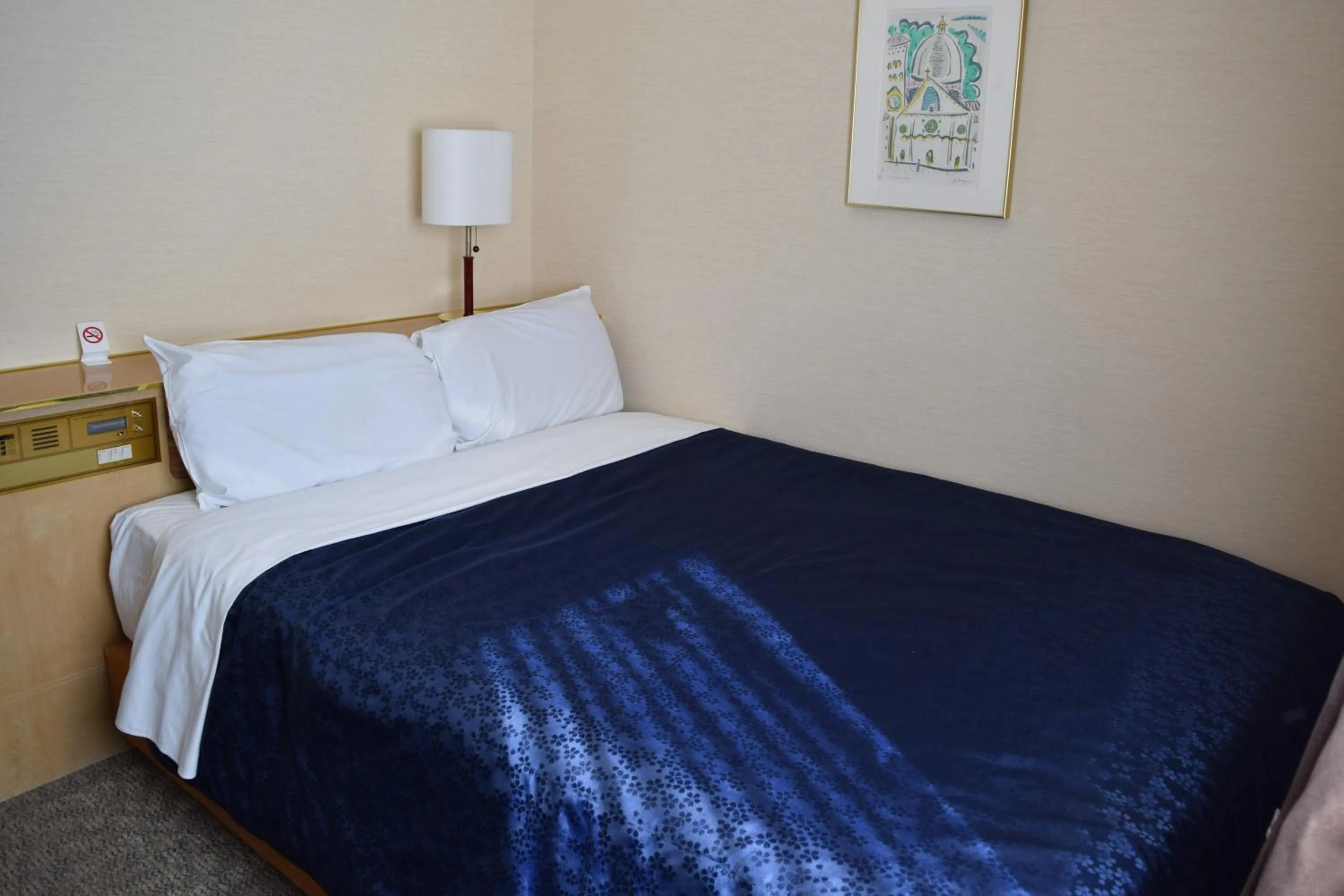 Photo of the whole room, Bed in Asakusa Central Hotel