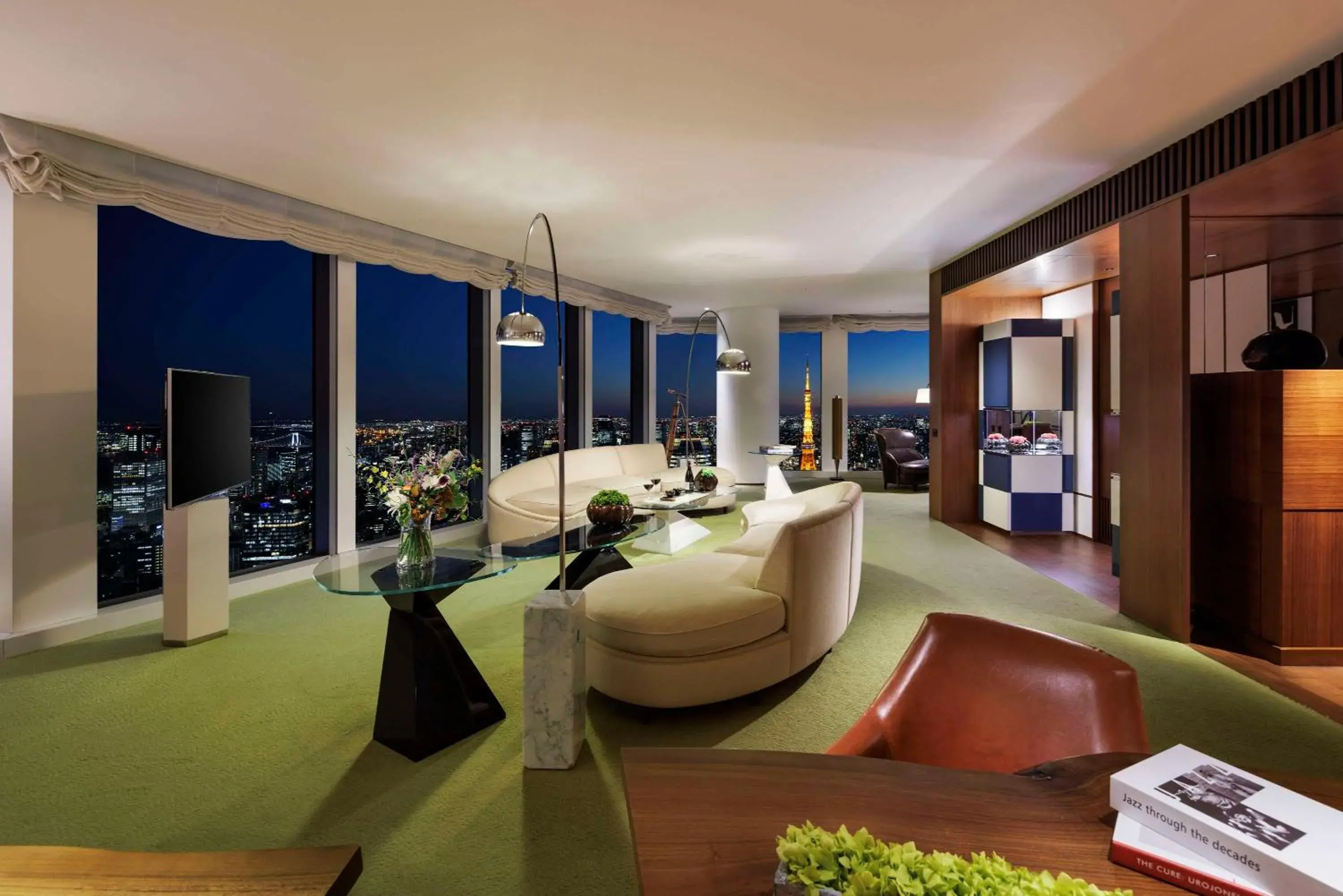 Photo of the whole room in Andaz Tokyo - A Concept by Hyatt Photo of the whole room in Andaz Tokyo - A Concept by Hyatt