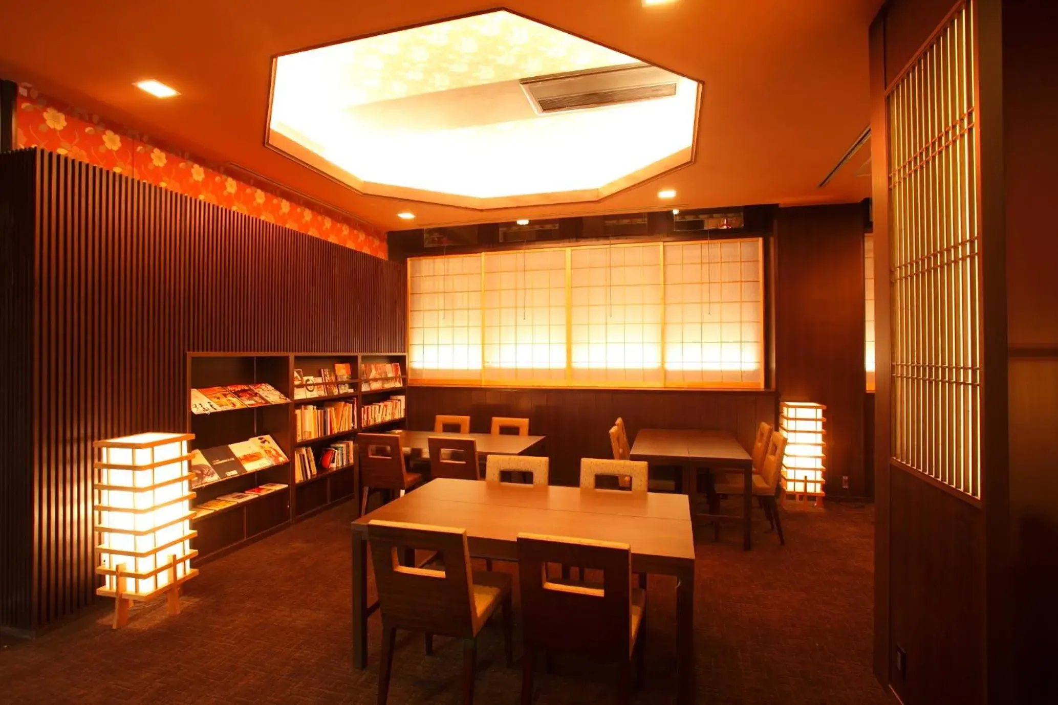 Lounge or bar, Restaurant/Places to Eat in Matsui Bekkan Hanakanzashi