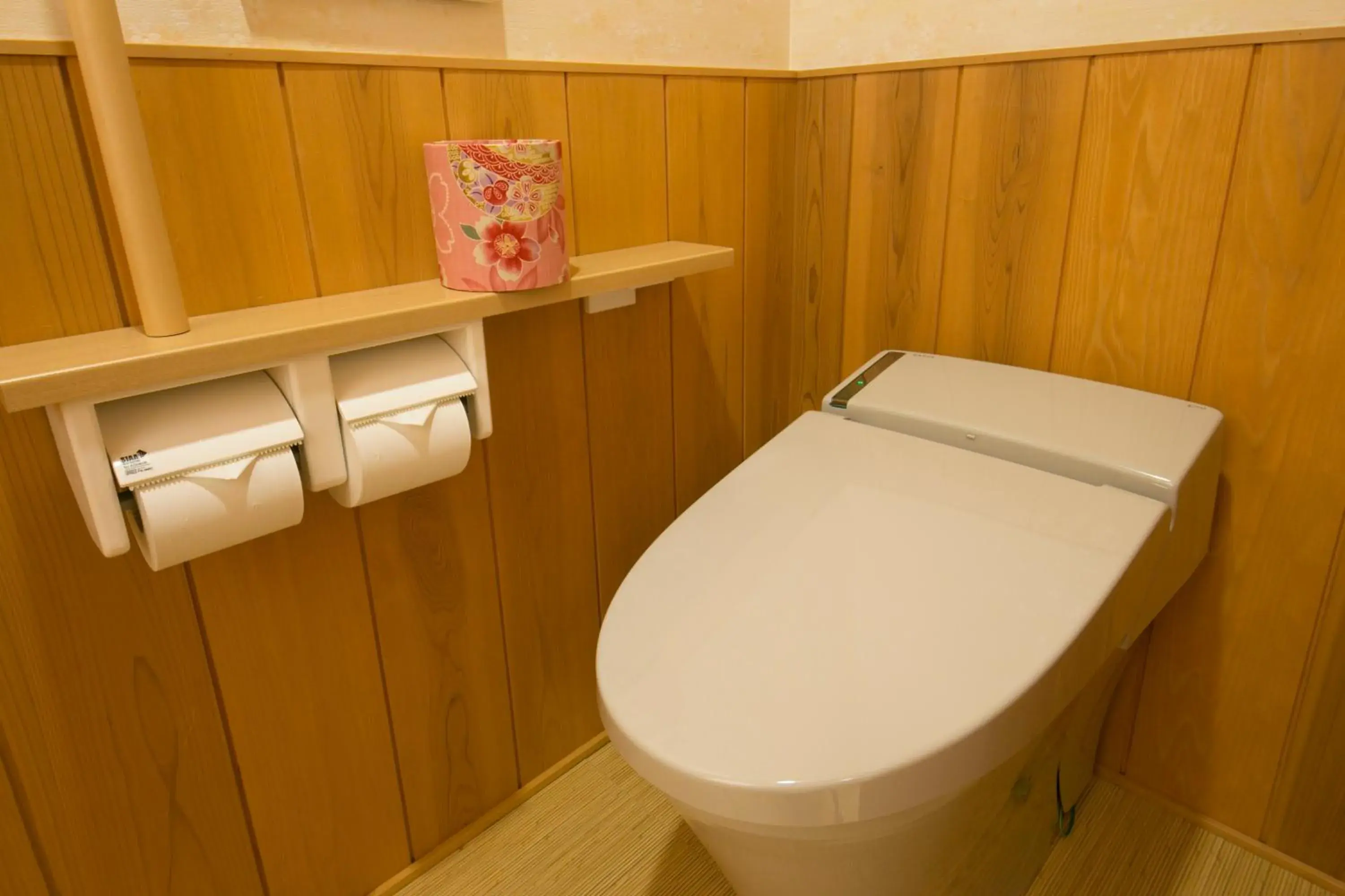 Toilet, Bathroom in Matsui Bekkan Hanakanzashi