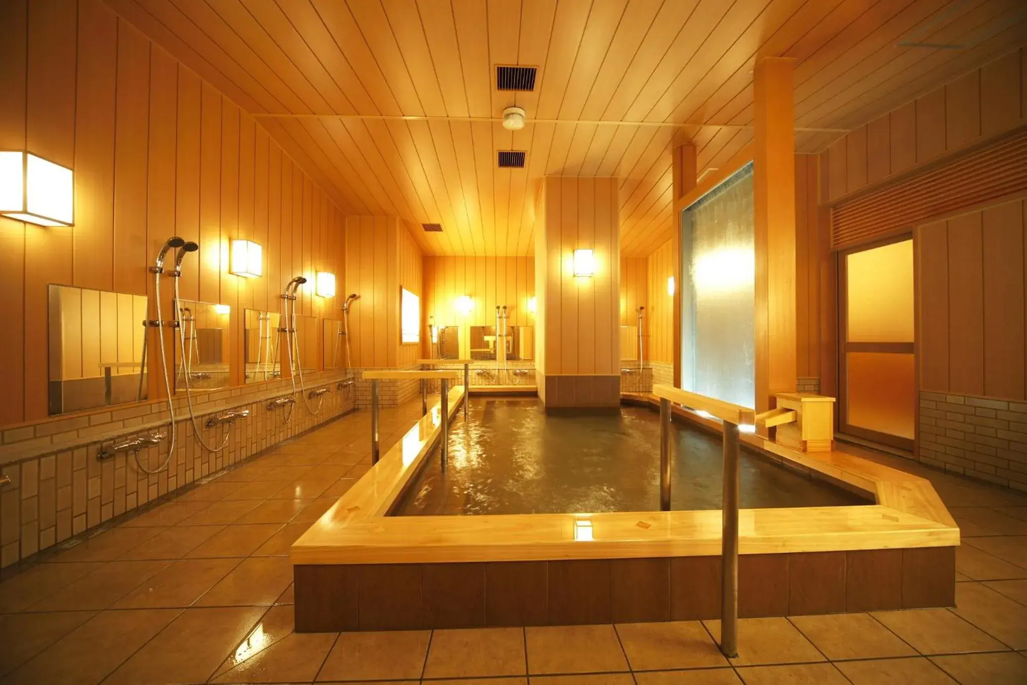 Public Bath, Swimming Pool in Matsui Bekkan Hanakanzashi