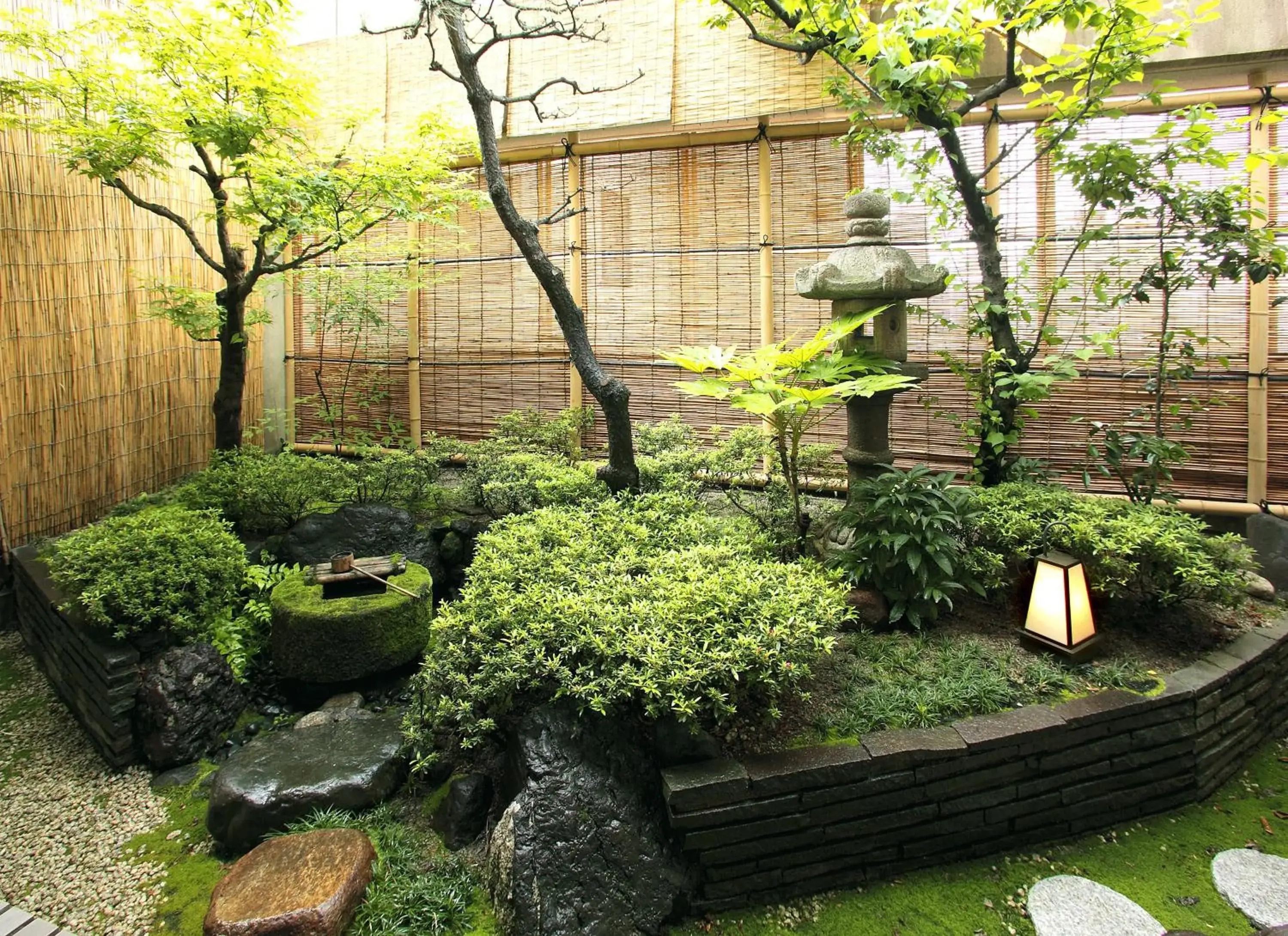 Garden in Matsui Honkan Inn