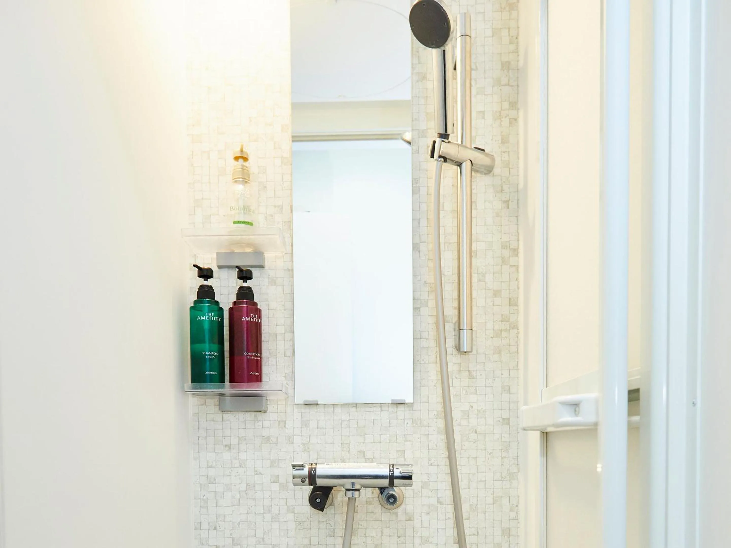 Shower in Kikusui Ryokan