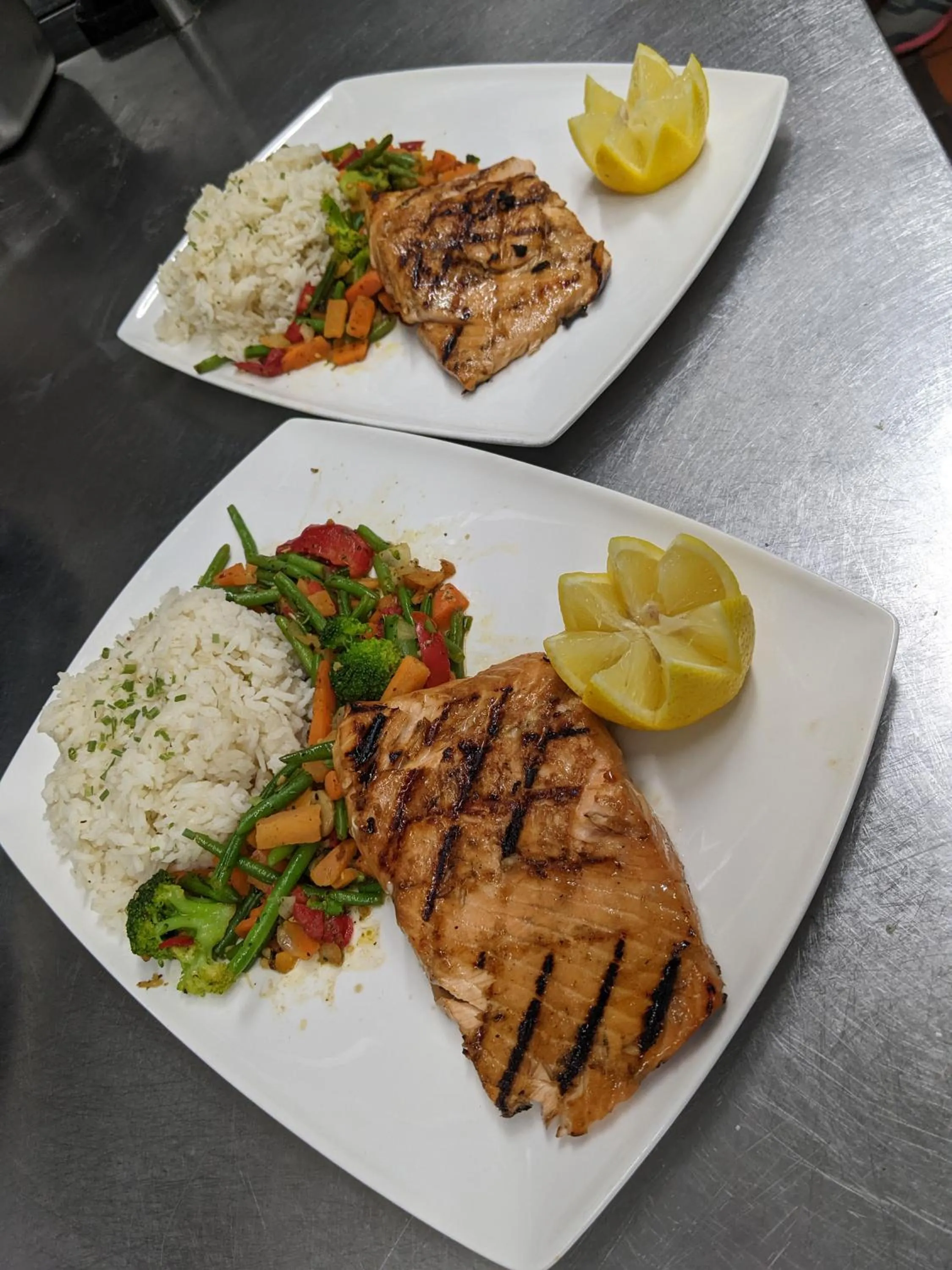 Restaurant/places to eat in Lagoon City Pier One Resort