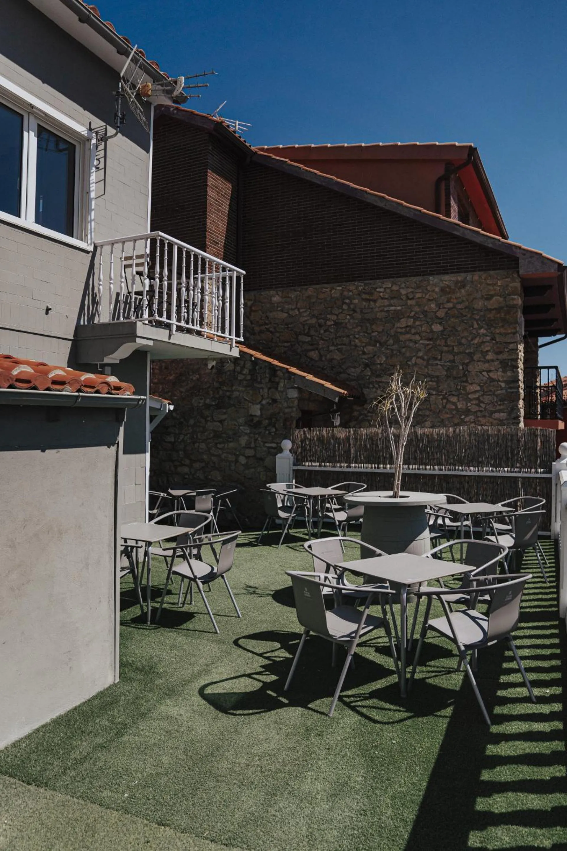 Property building in Hotel Posada del Mar