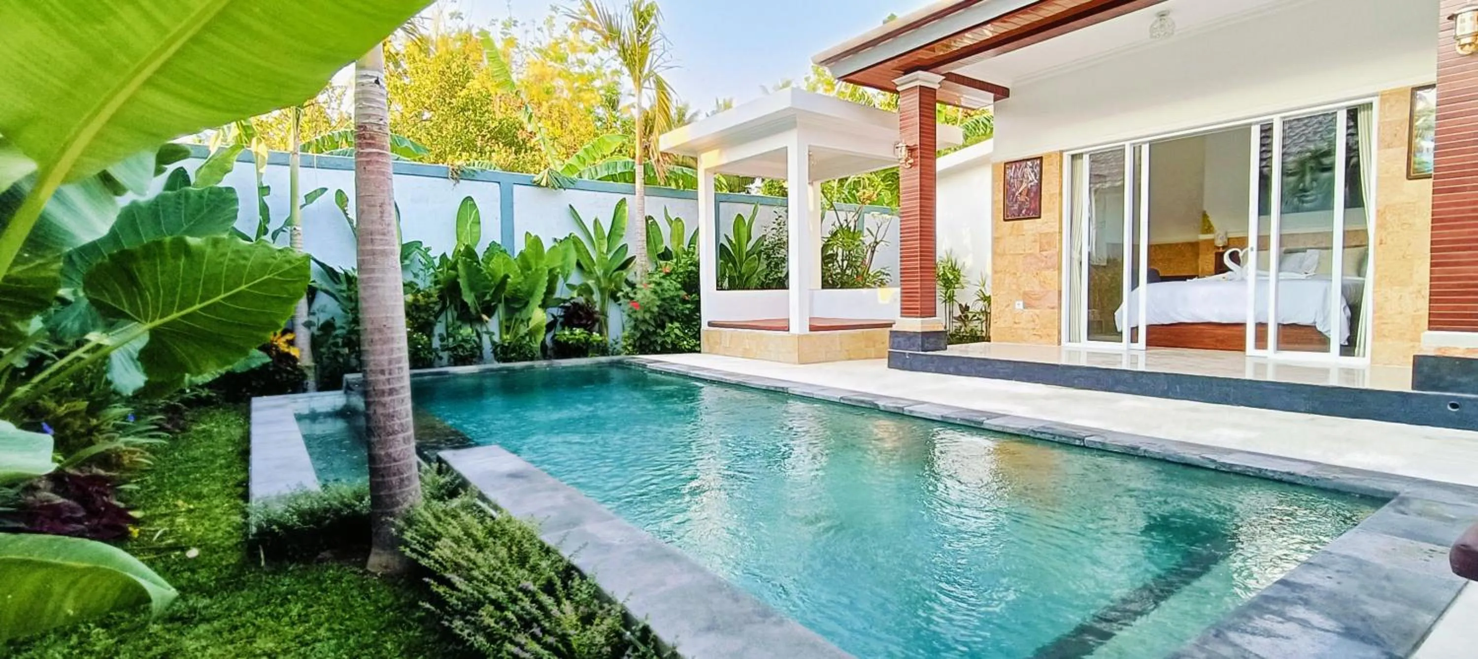 Pool view in Villa TWIN FLOWER