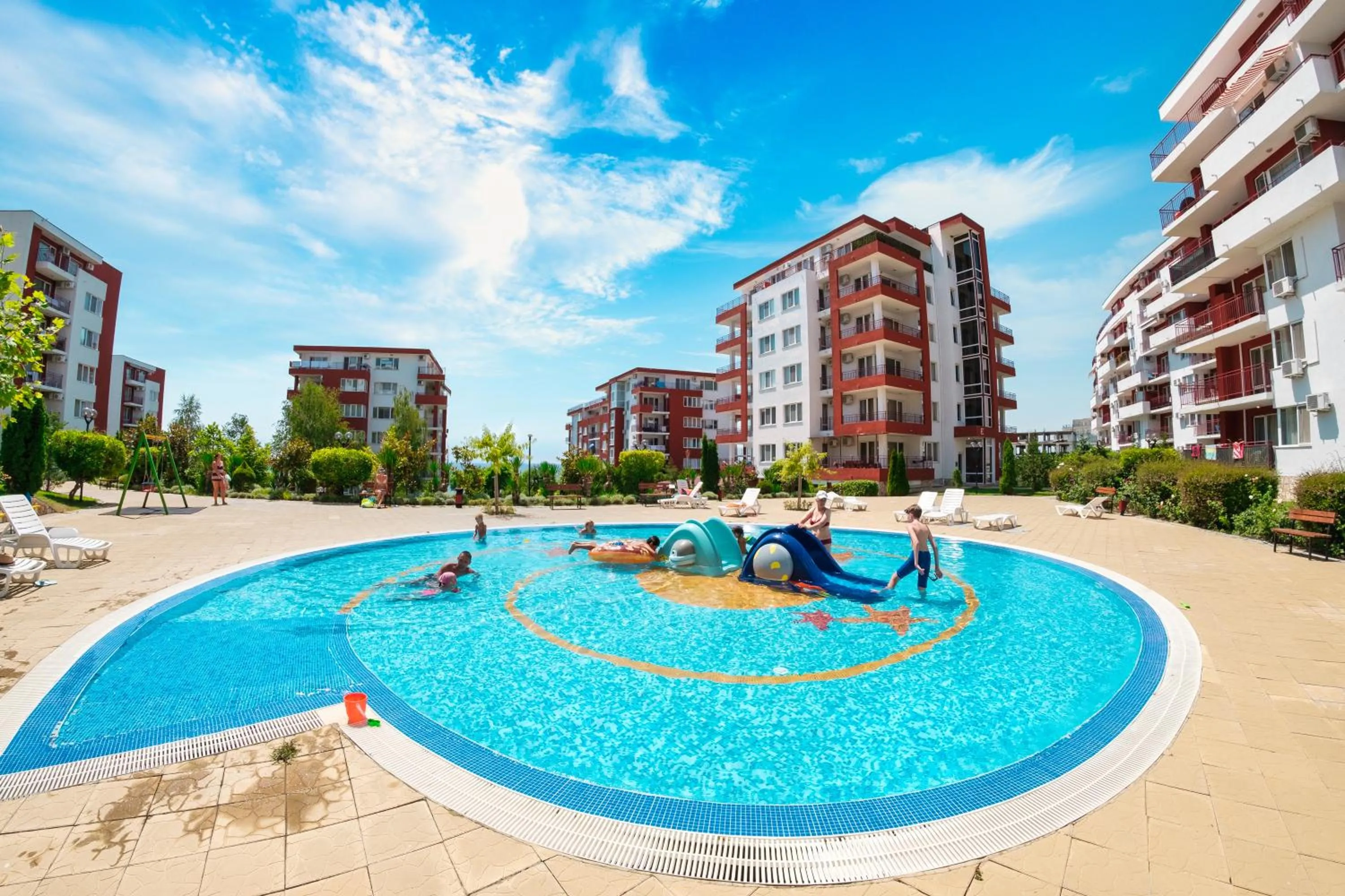 Pool view in Panorama Fort Beach
