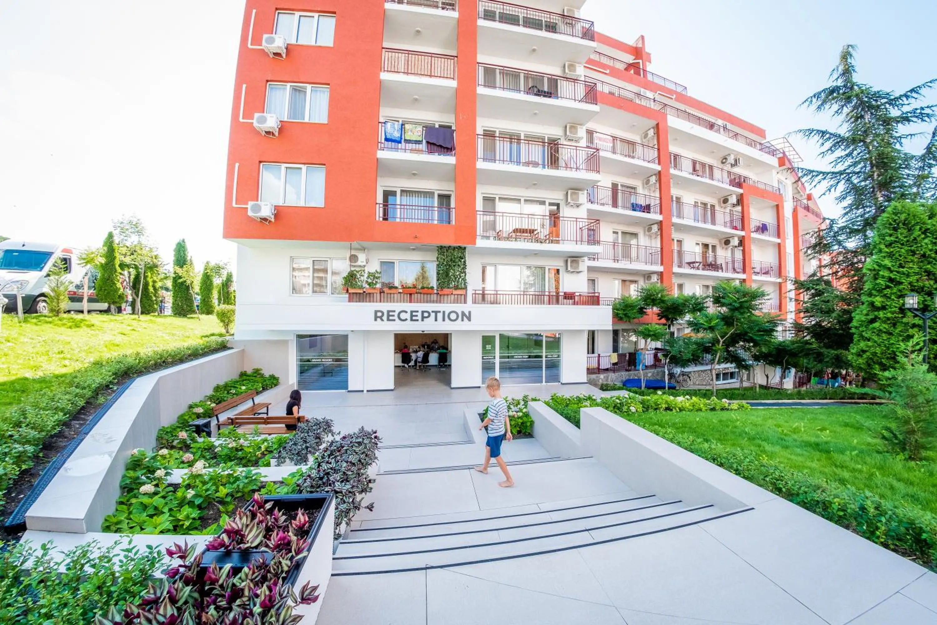 Property building in Panorama Fort Beach