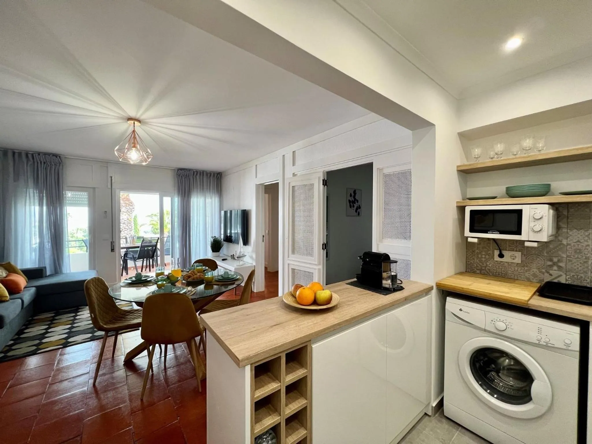 Kitchen or kitchenette in Armação De Pêra Brightness 2 With Pool by Homing