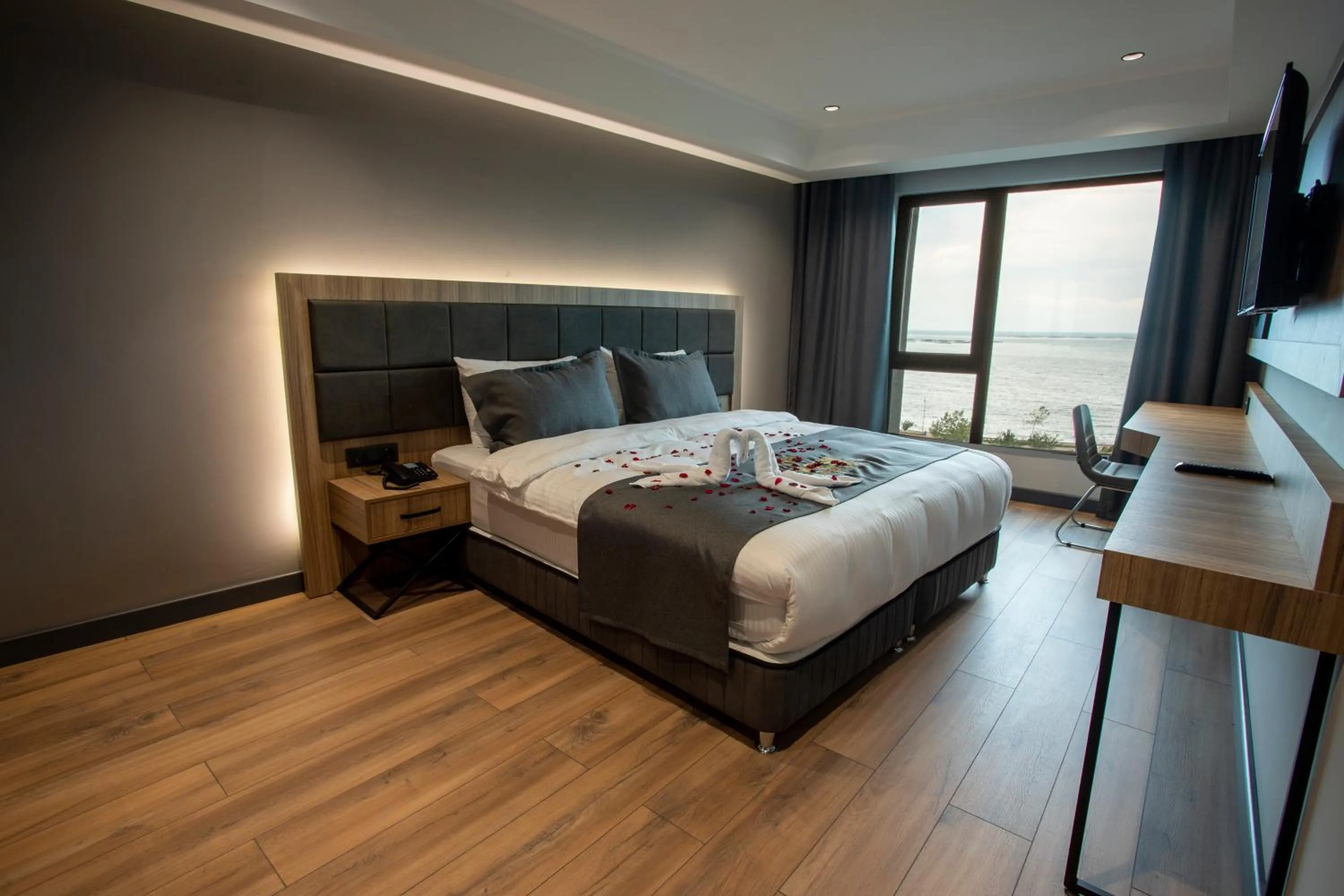 Bed in GÜRSOY EXCLUSIVE HOTEL