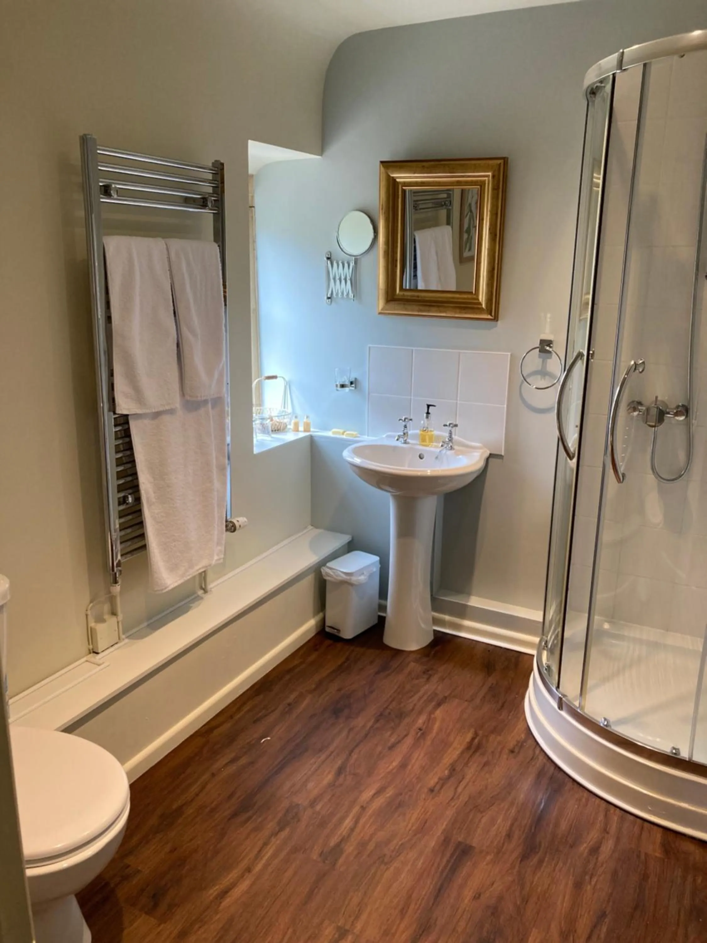 Bathroom in Maplestone