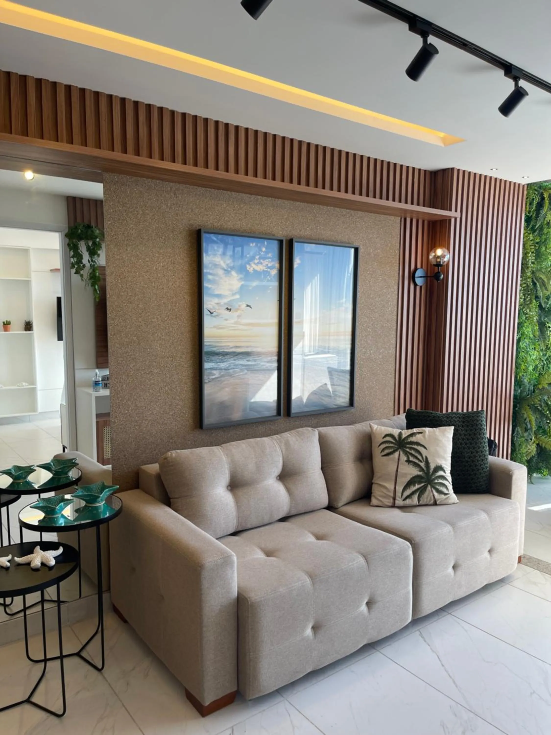 Branco Haus - Pé na areia do Bessa