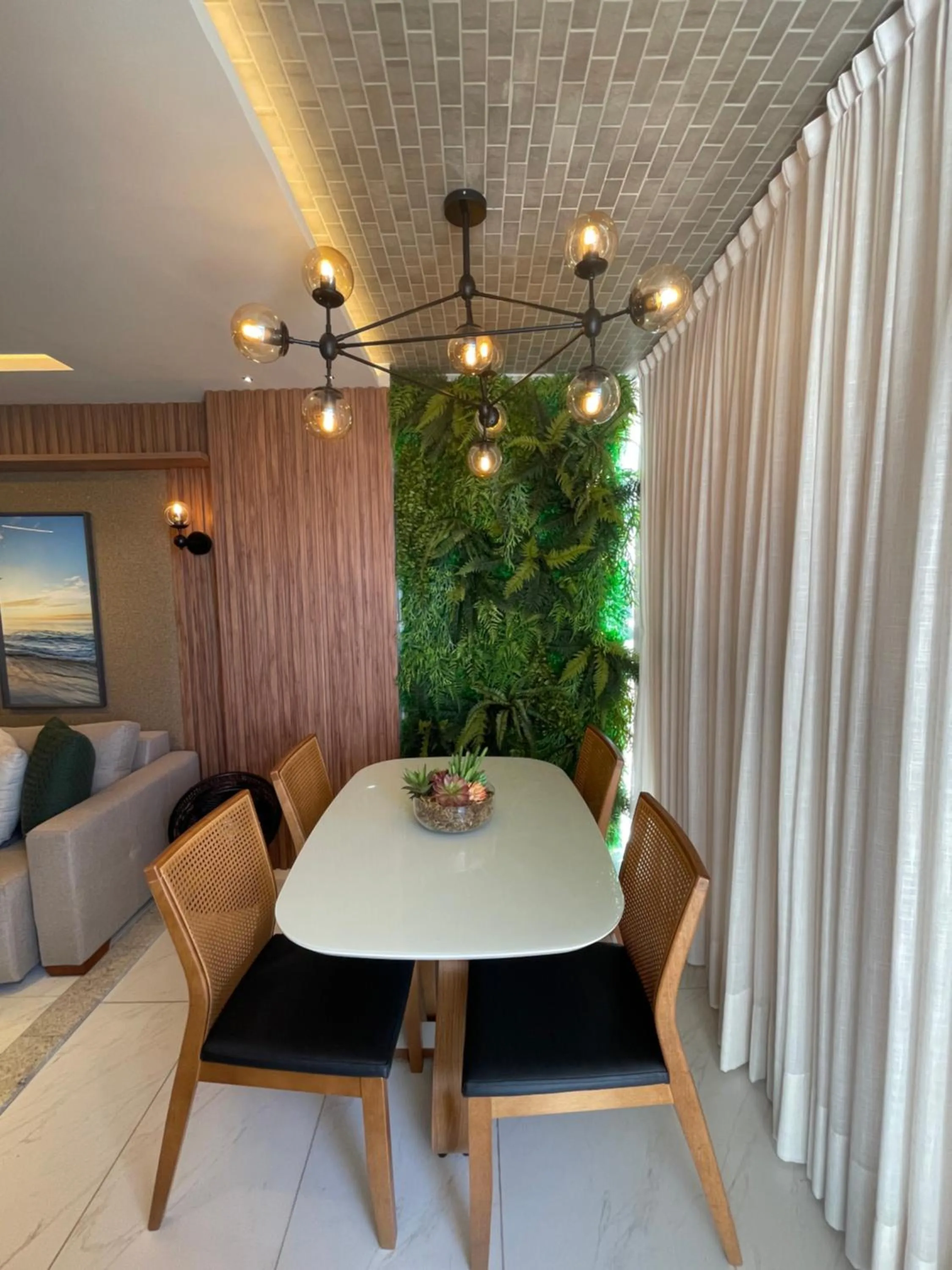 Branco Haus - Pé na areia do Bessa