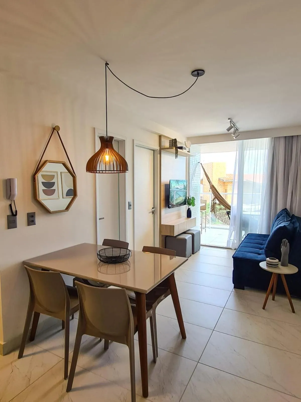 Branco Haus - Pé na areia do Bessa