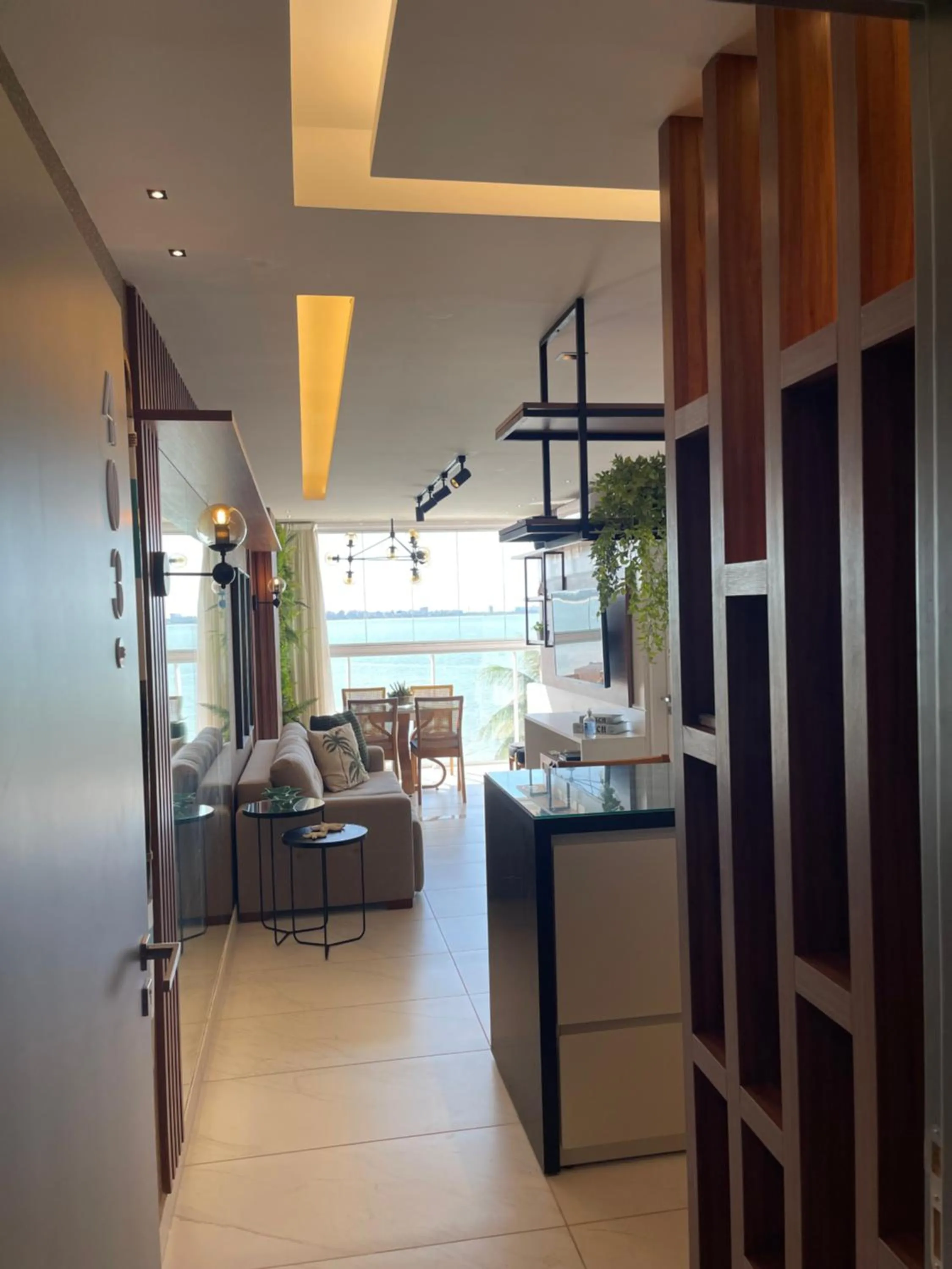 Branco Haus - Pé na areia do Bessa