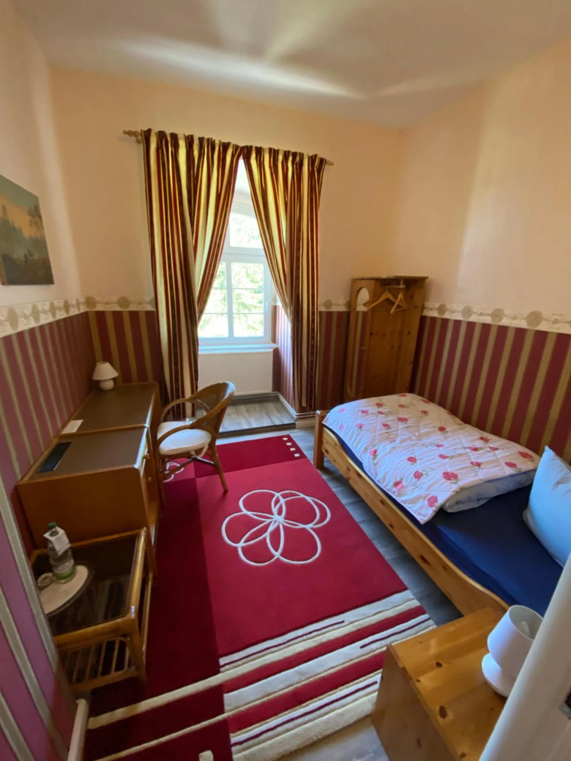 Photo of the whole room, Bed in Jagdschloss lalendorf