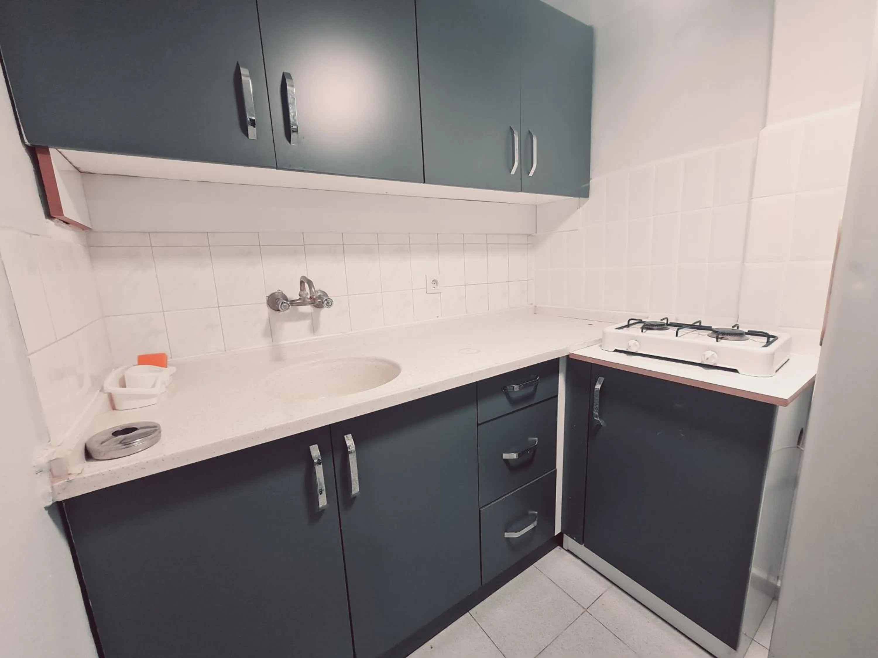 Kitchen or kitchenette in ALİBABAM APART OTEL