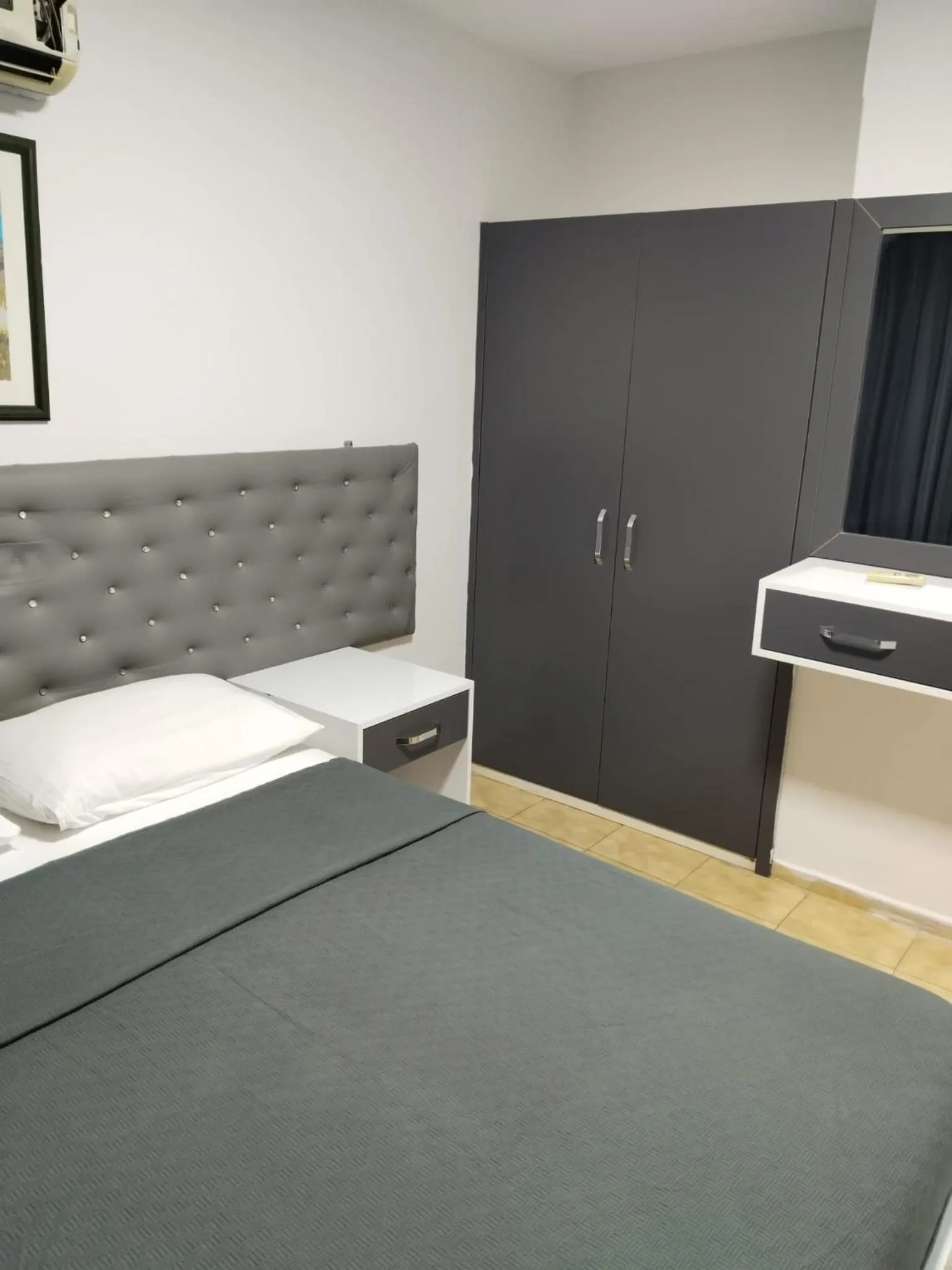 Bedroom, Bed in ALİBABAM APART OTEL