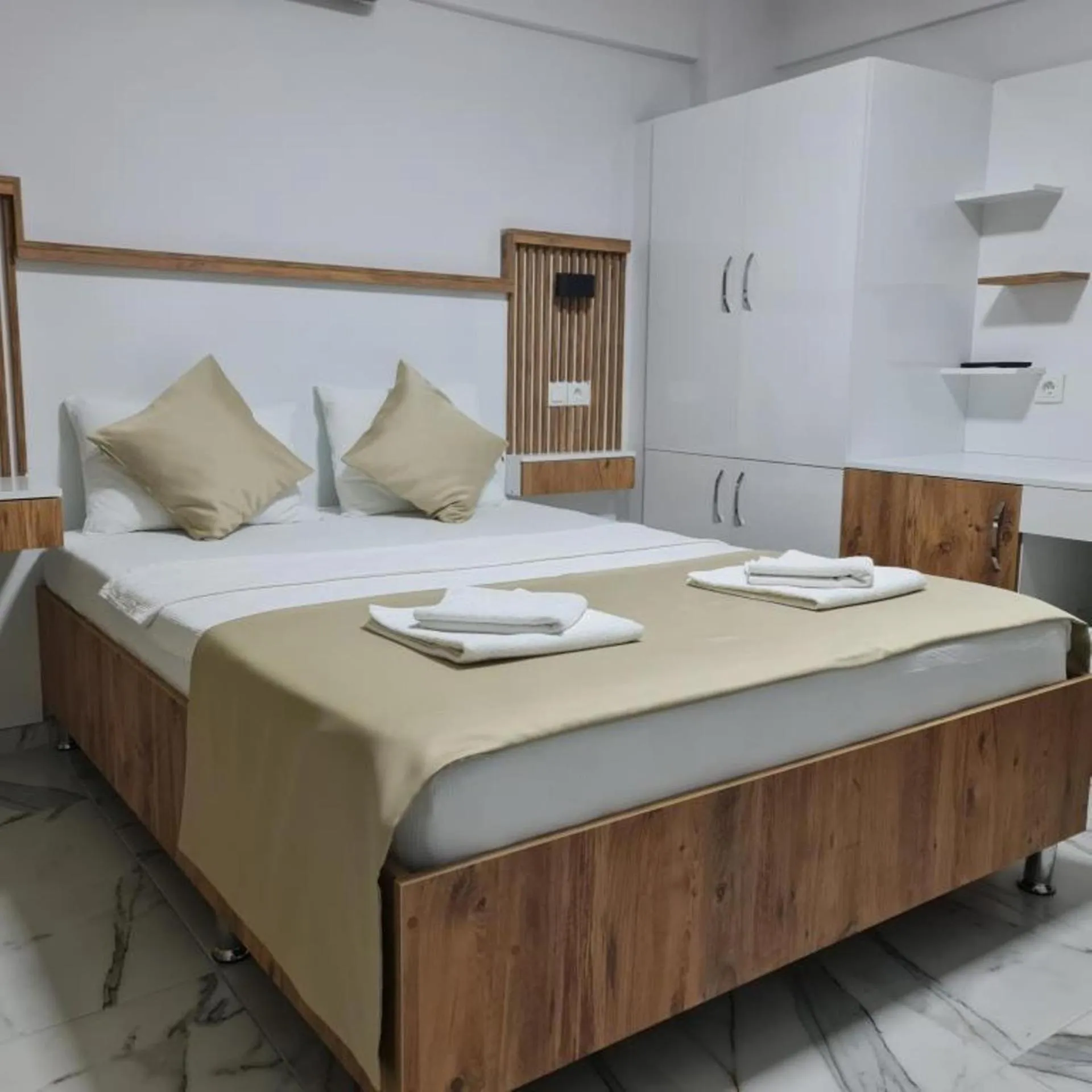 Bedroom, Bed in ALİBABAM APART OTEL