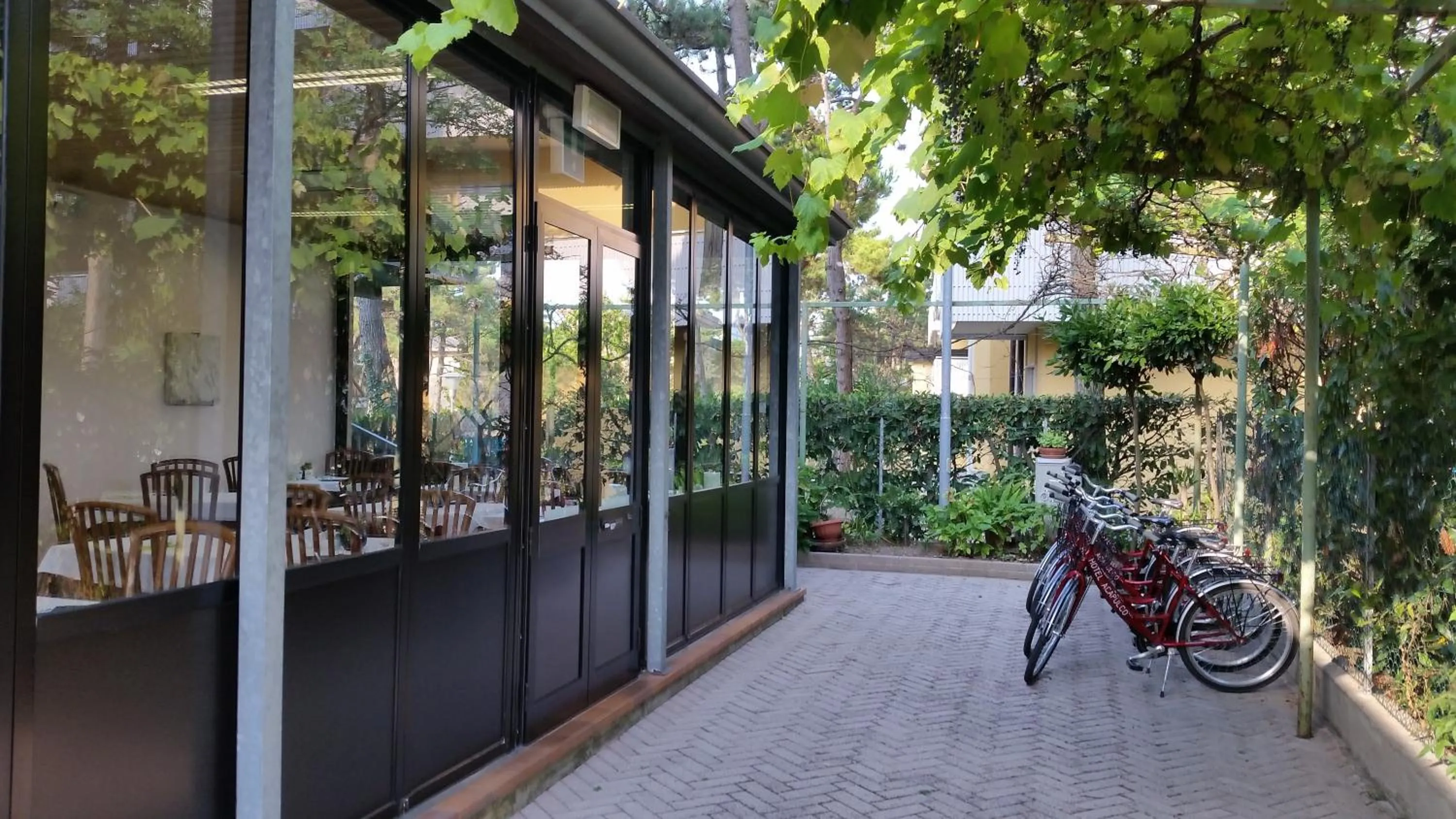 Area and facilities in Hotel Acapulco