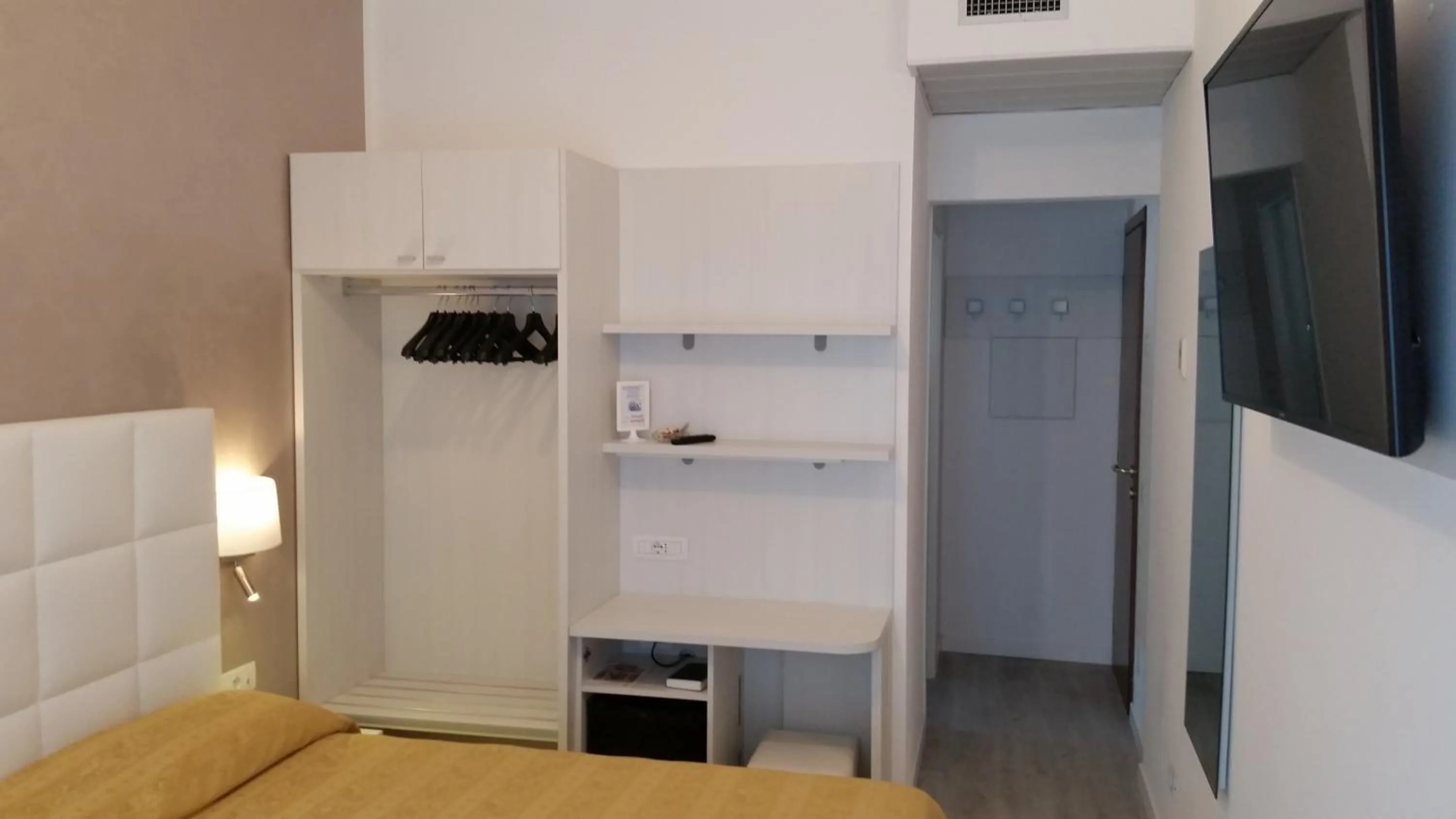 Bed in Hotel Acapulco