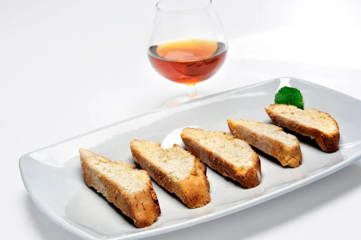 Restaurant/places to eat in Relais La Torre