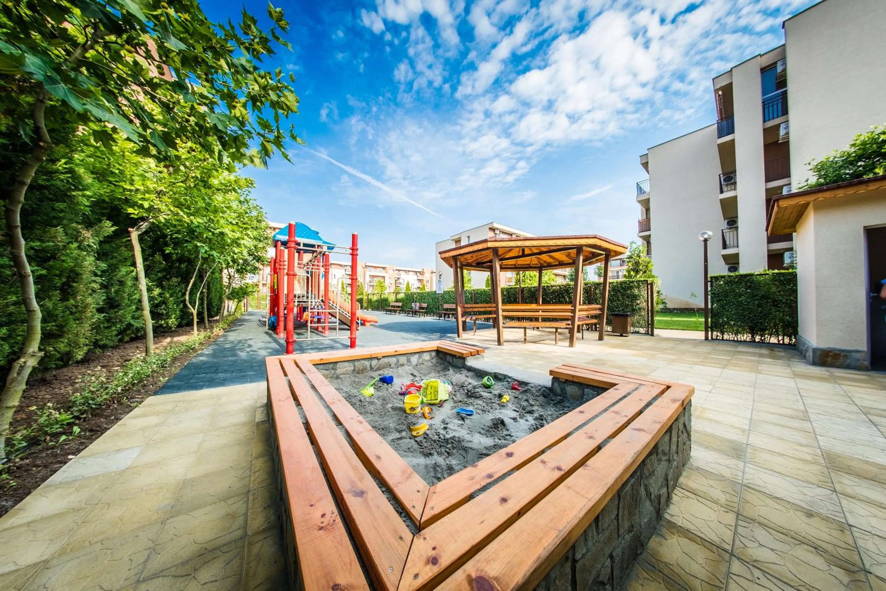 Children play ground in Orchid Fort Garden