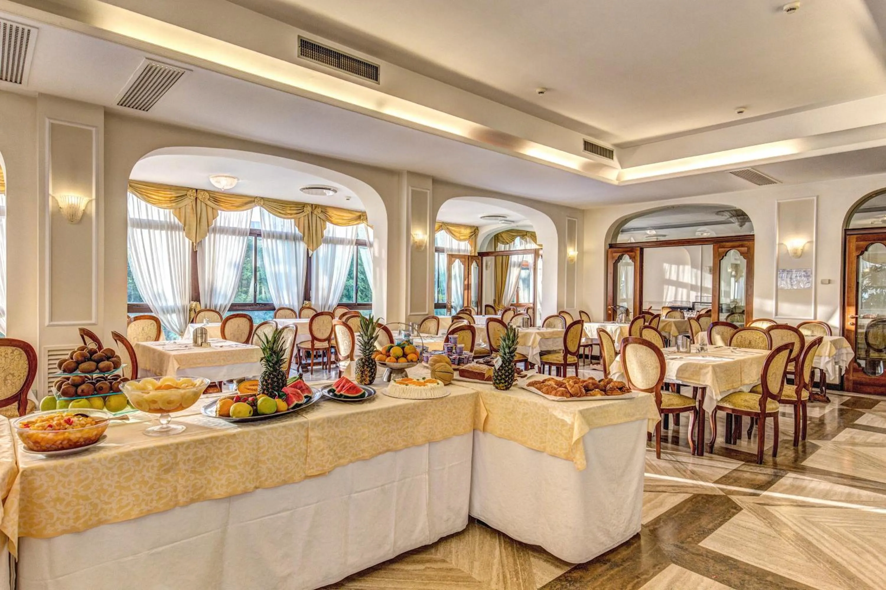 Restaurant/places to eat in Villa Romita