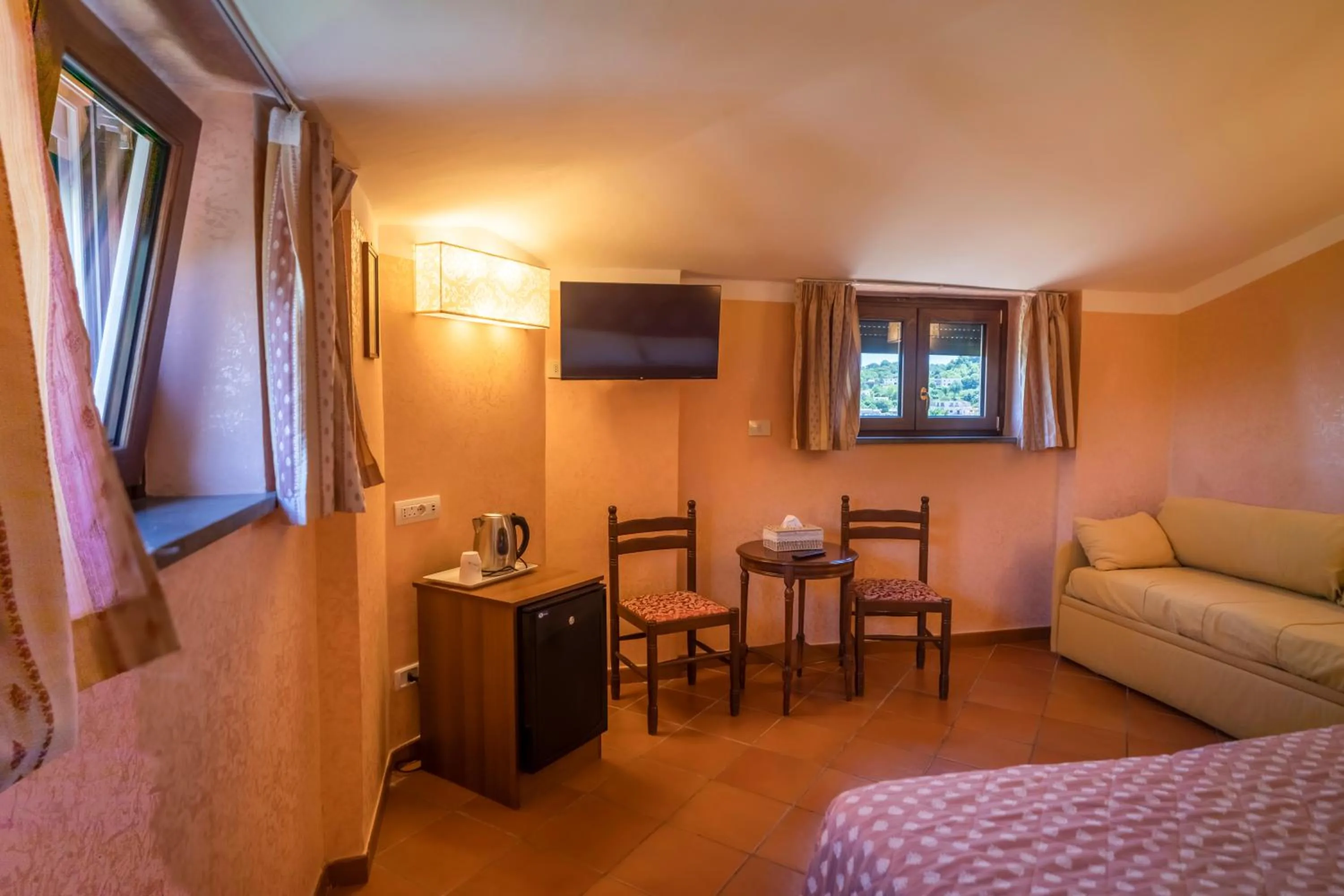 TV and multimedia, Bed in Villa Romita