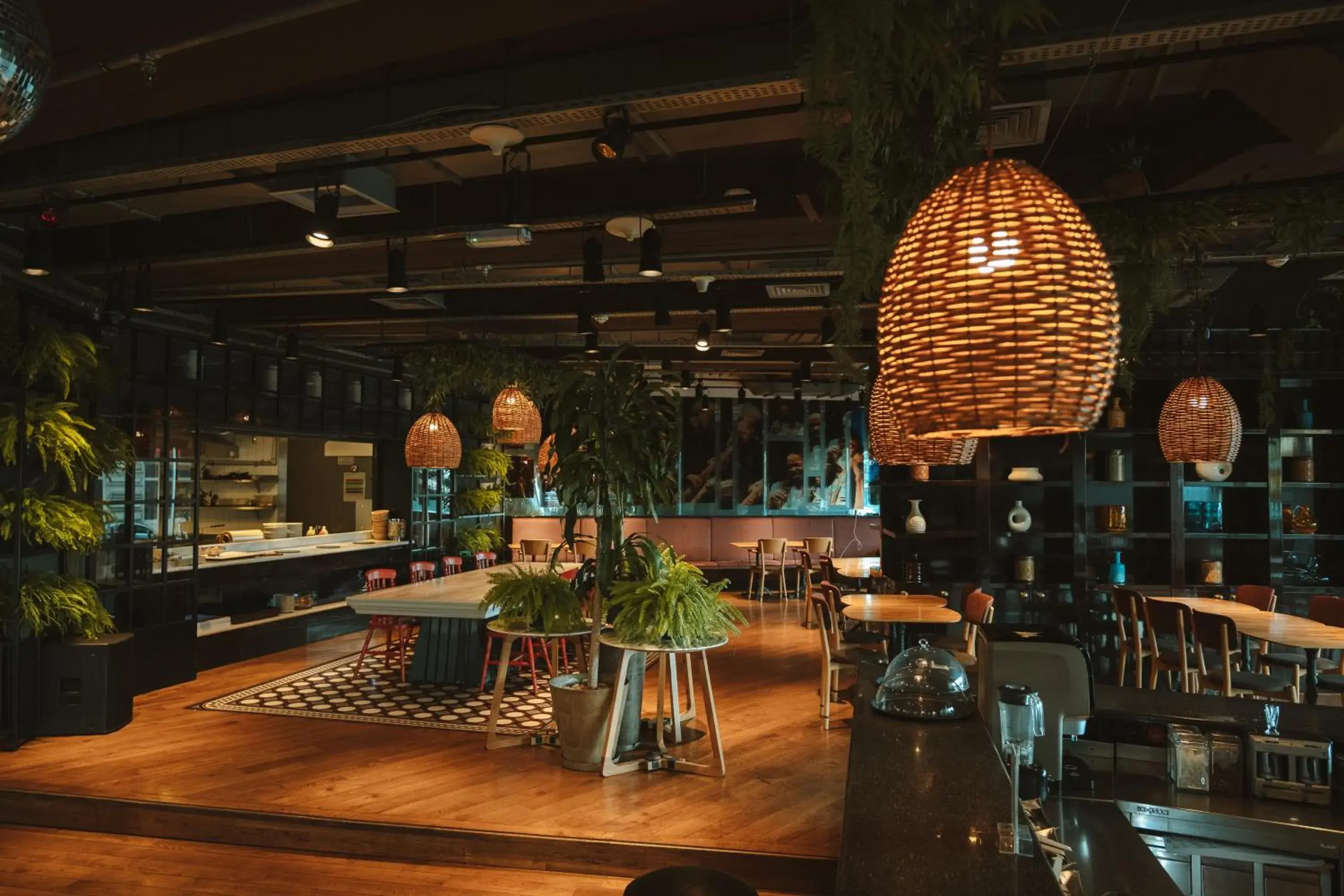 Restaurant/places to eat in The Marmara Pera Restaurant/places to eat in The Marmara Pera