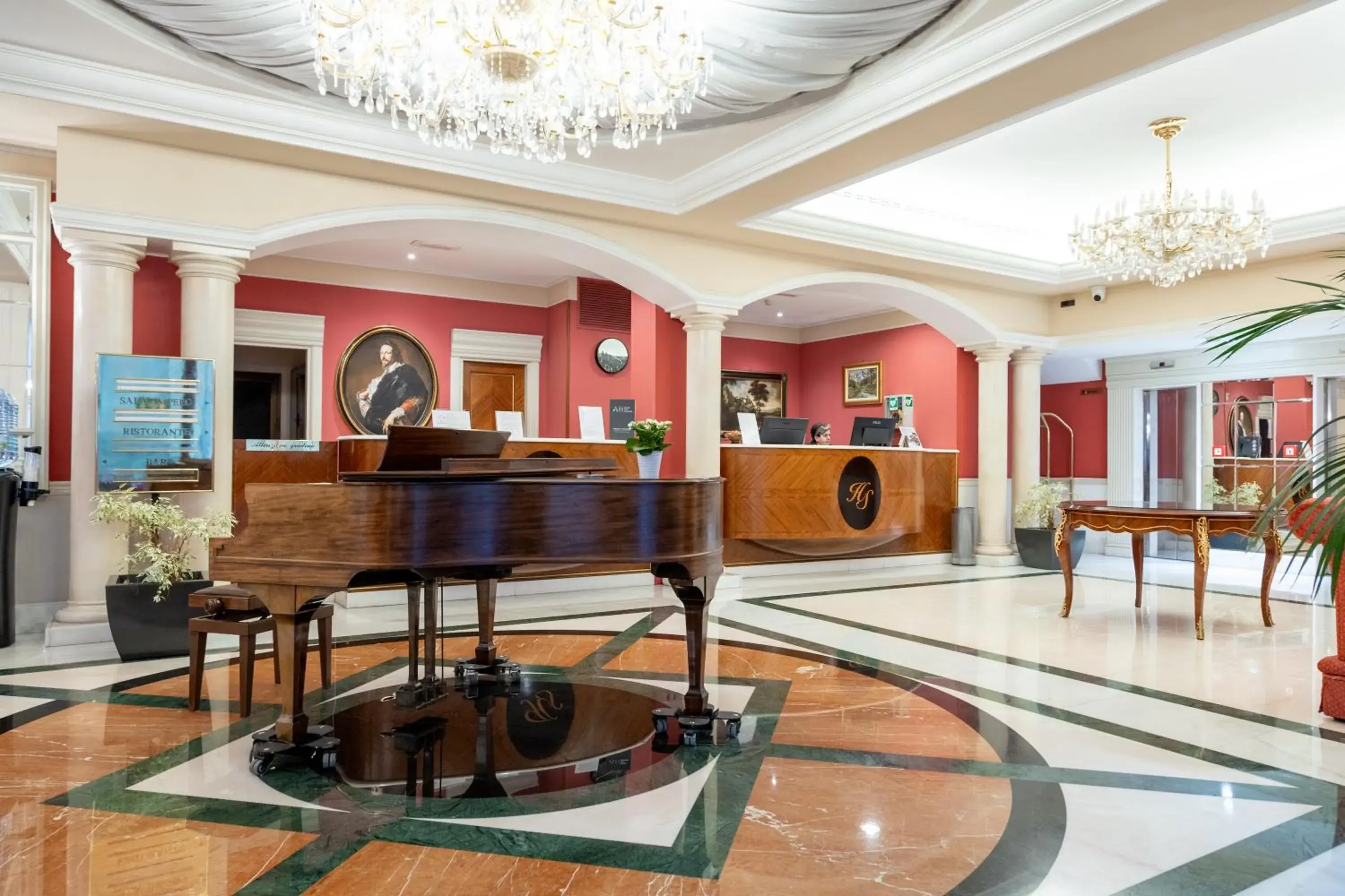 Lobby or reception in Hotel Stendhal Lobby or reception in Hotel Stendhal