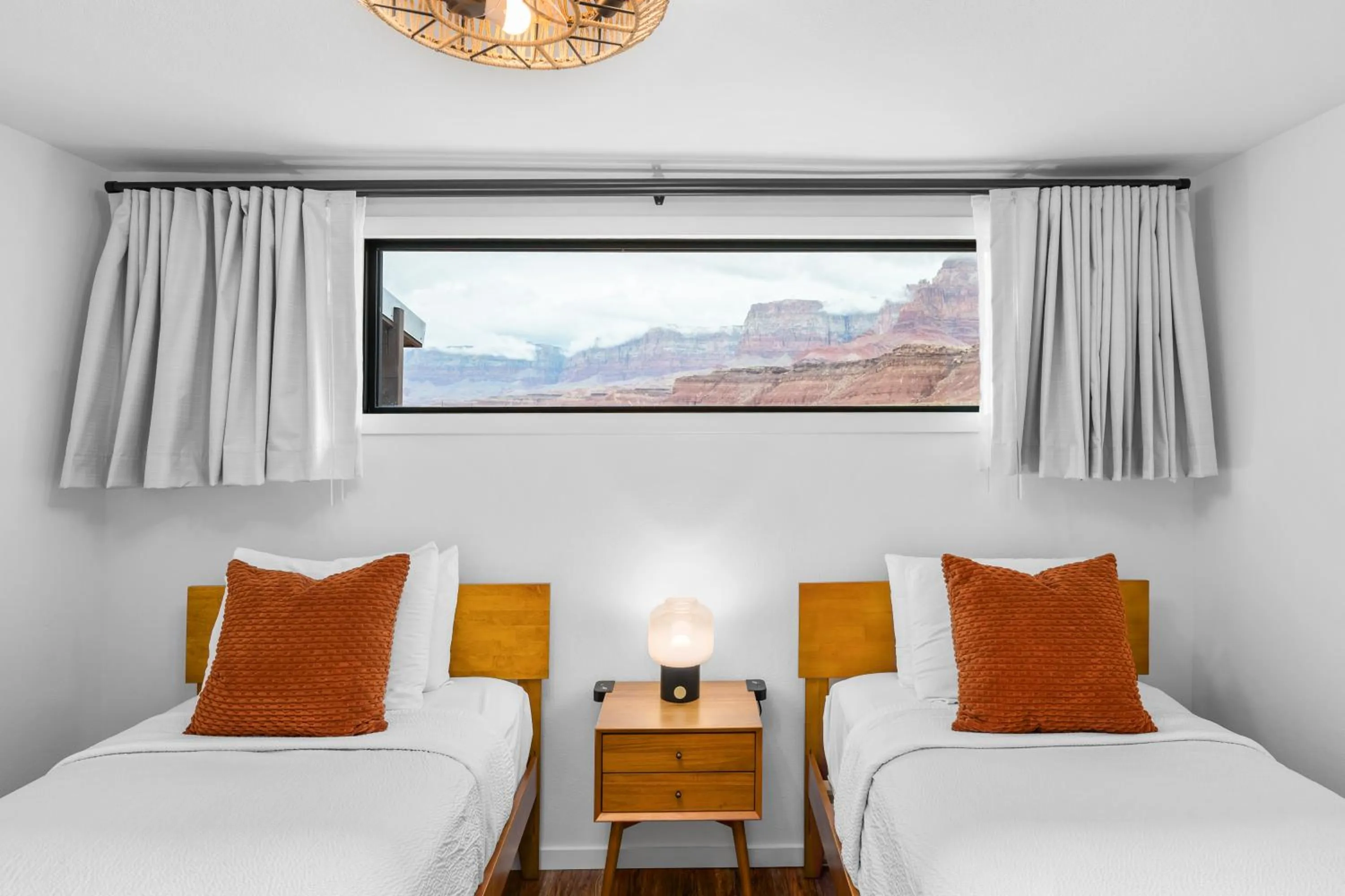 Bed in Marble Canyon Lodge