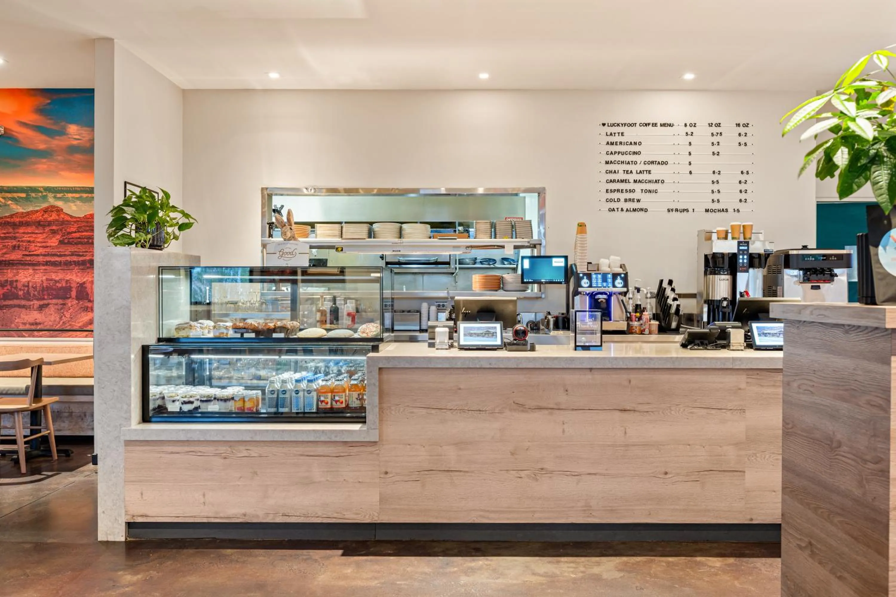 Food and drinks in Marble Canyon Lodge