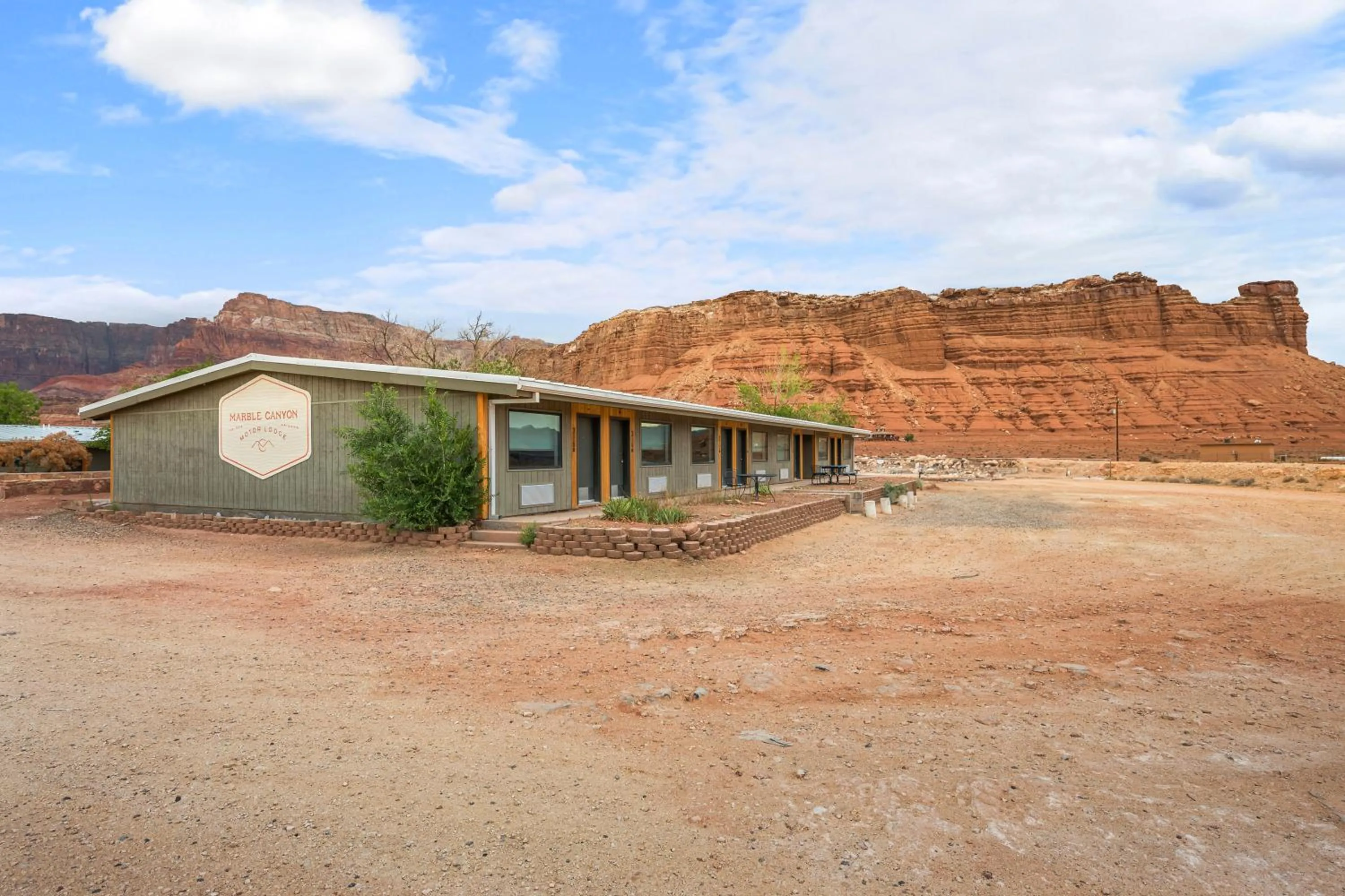 Property building in Marble Canyon Lodge