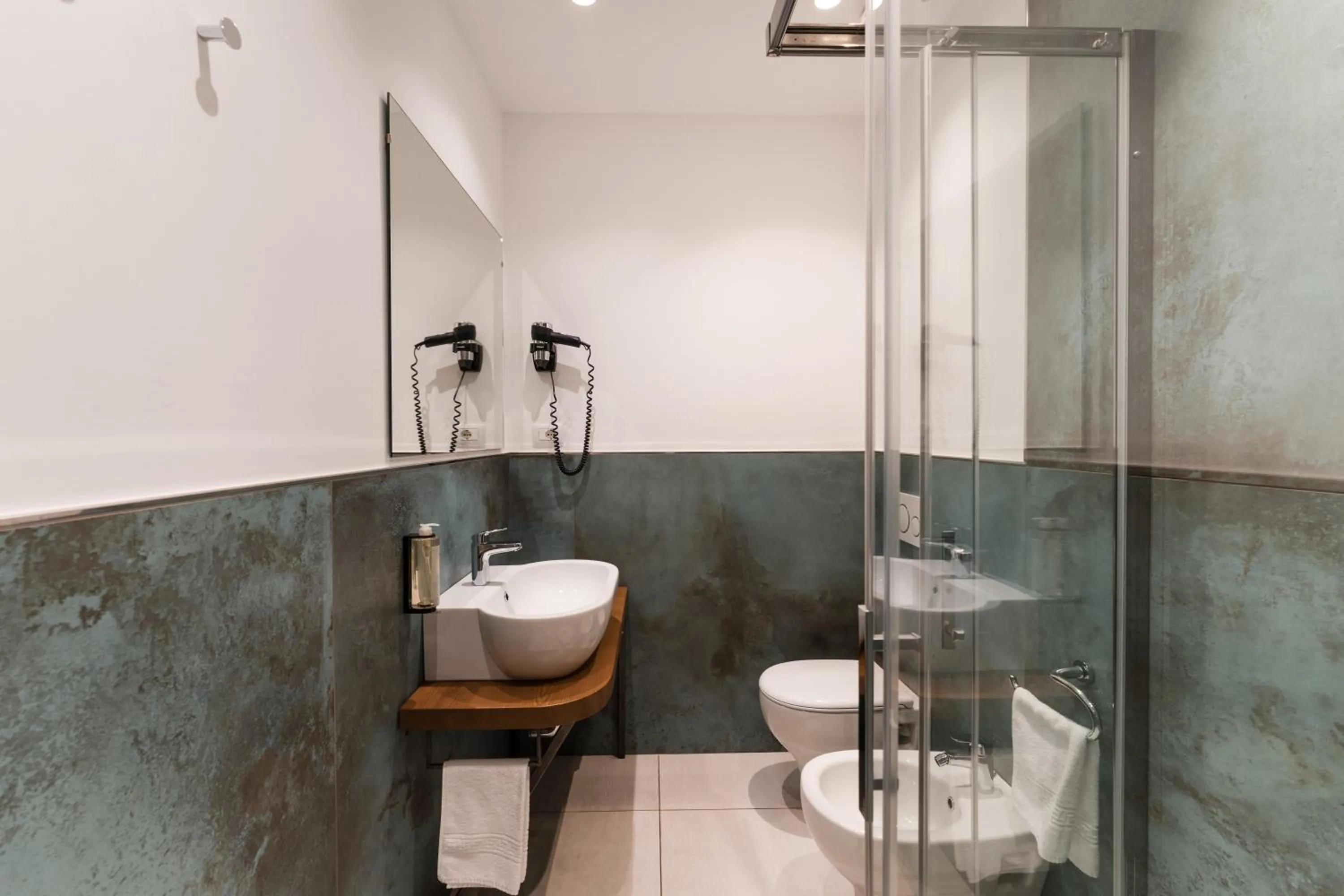 Bathroom in Hotel Stella Del Mare