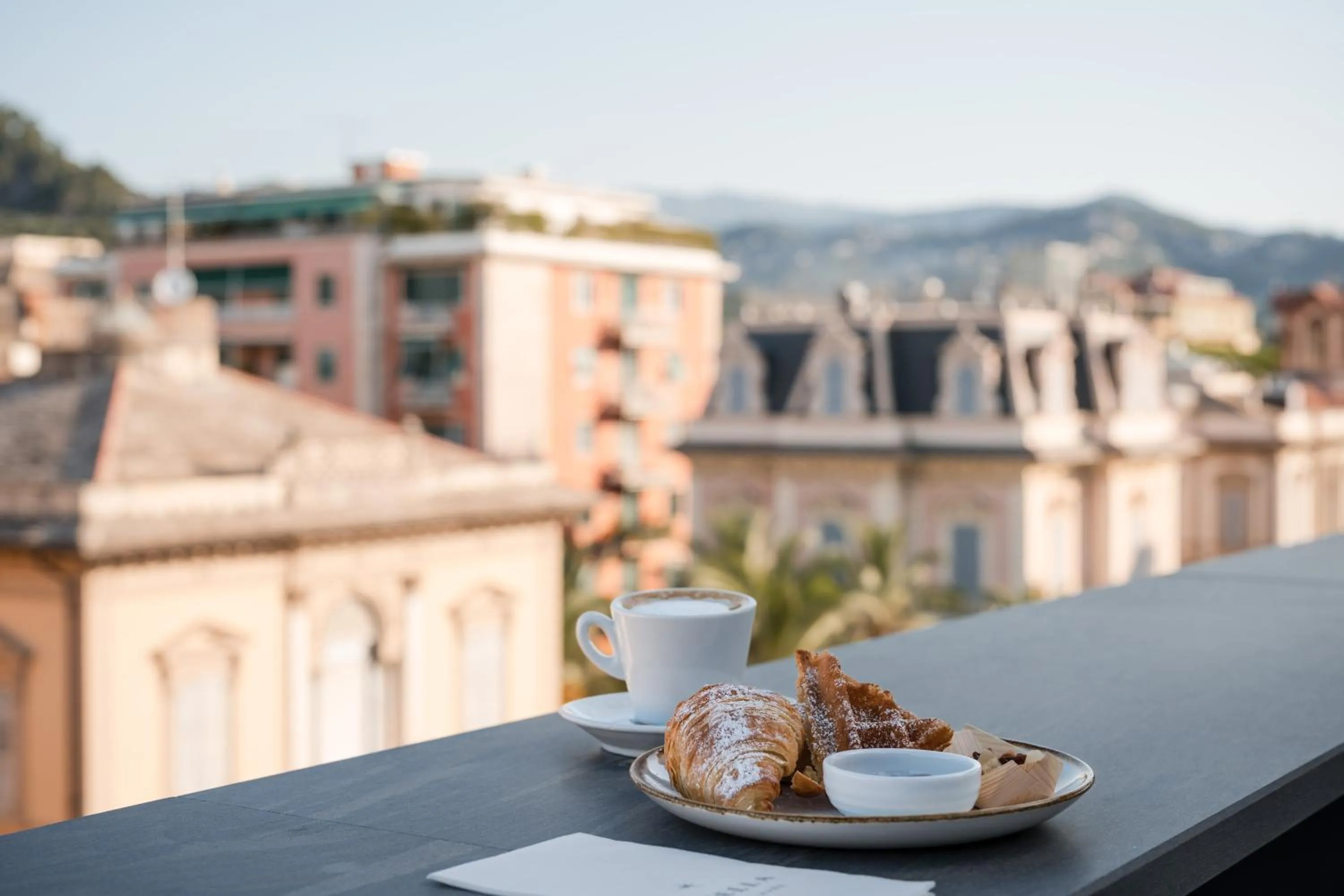 Breakfast in Hotel Stella Del Mare