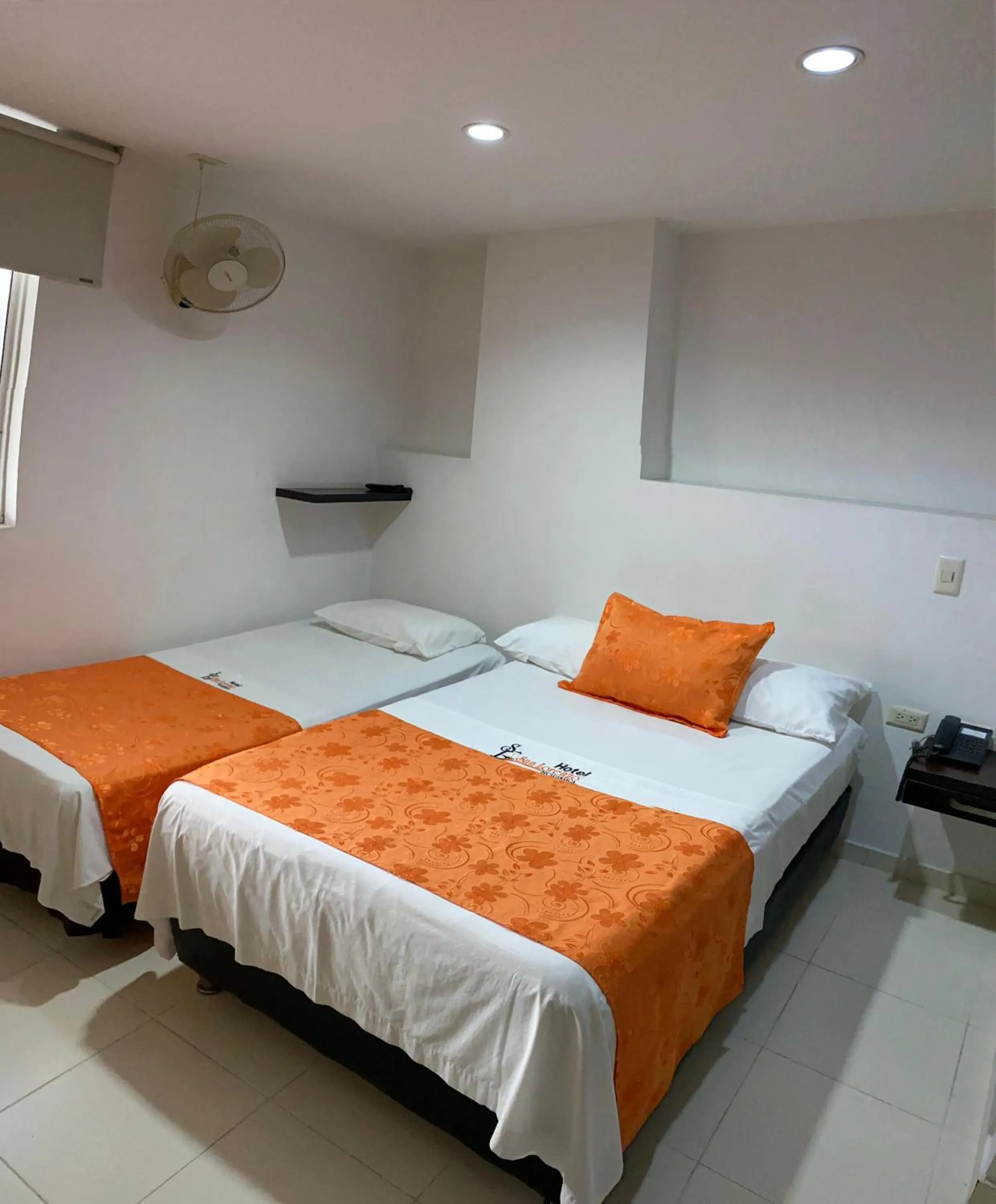 Bed in Hotel San Lorenzo