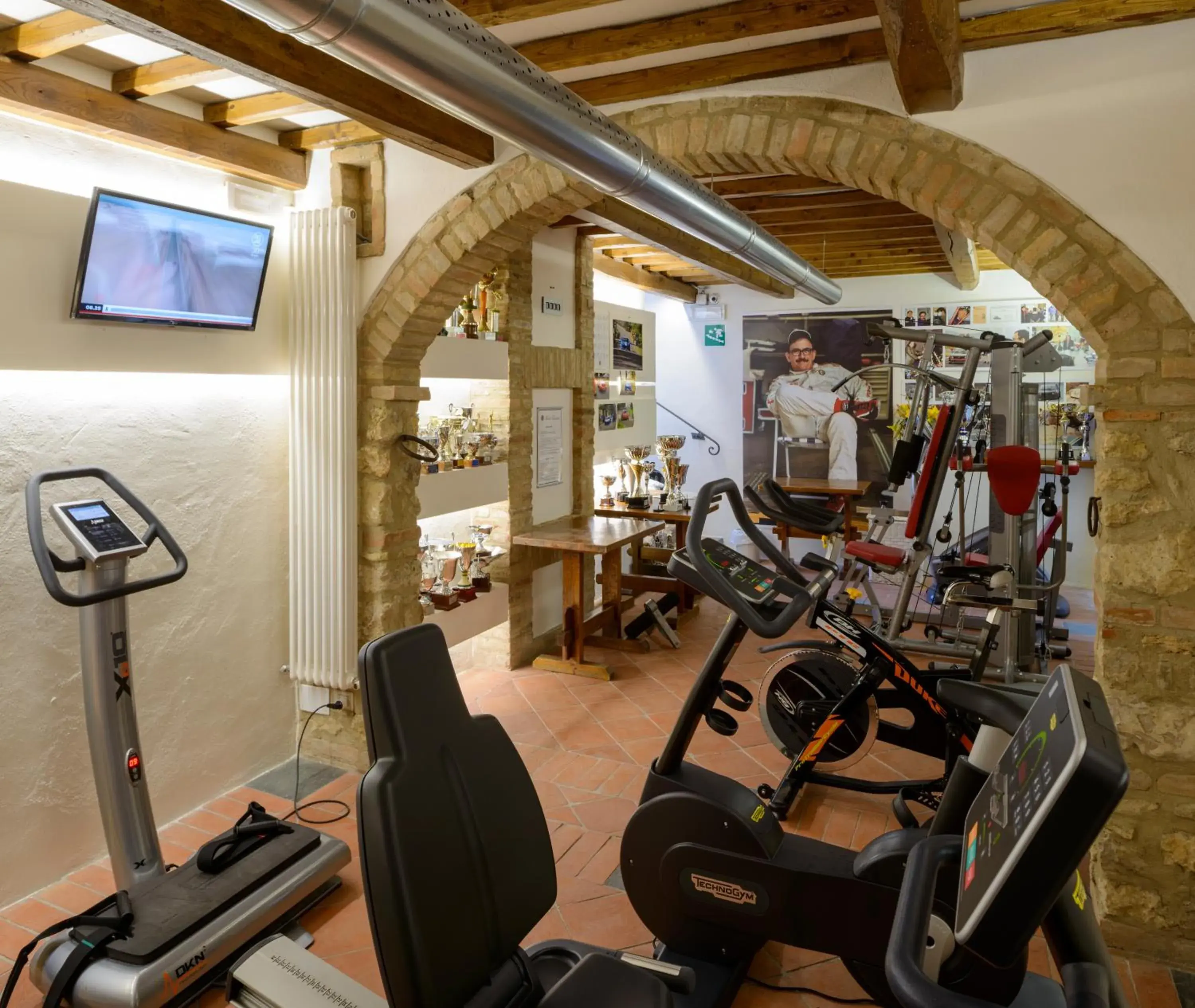 Fitness centre/facilities in Hotel Sovestro Fitness centre/facilities in Hotel Sovestro