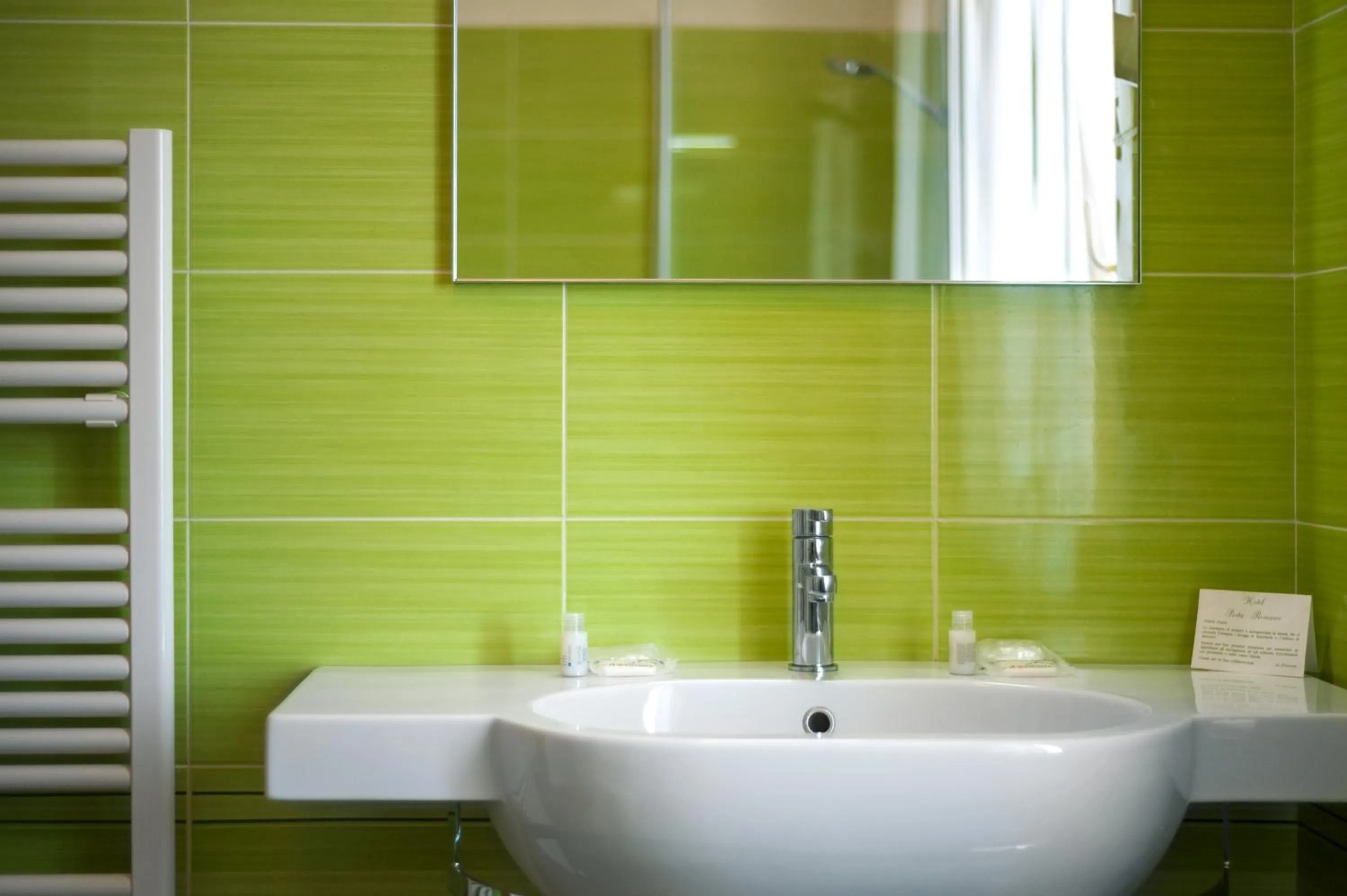 Bathroom in Hotel Porta Romana di Luce Hotels