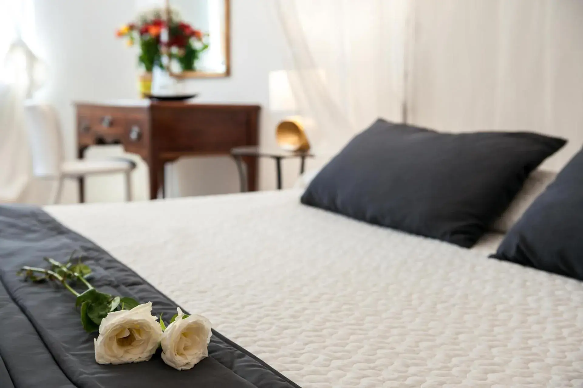 Superior Double Room - single occupancy in Hotel Porta Romana di Luce Hotels Superior Double Room - single occupancy in Hotel Porta Romana di Luce Hotels