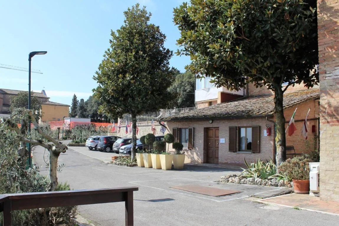 Hotel Porta Romana di Luce Hotels