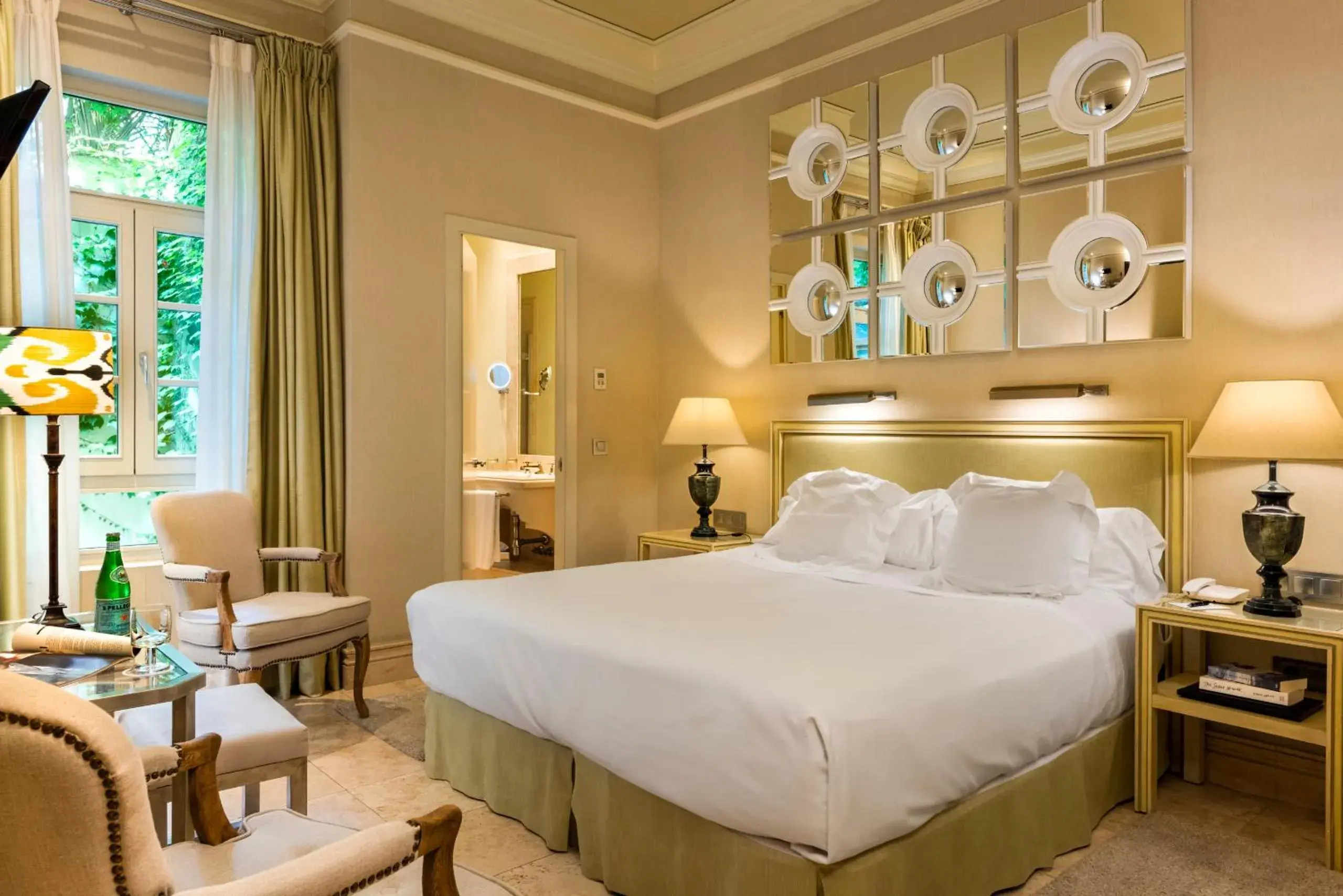 Double Room in Hotel Casa Del Poeta Double Room in Hotel Casa Del Poeta