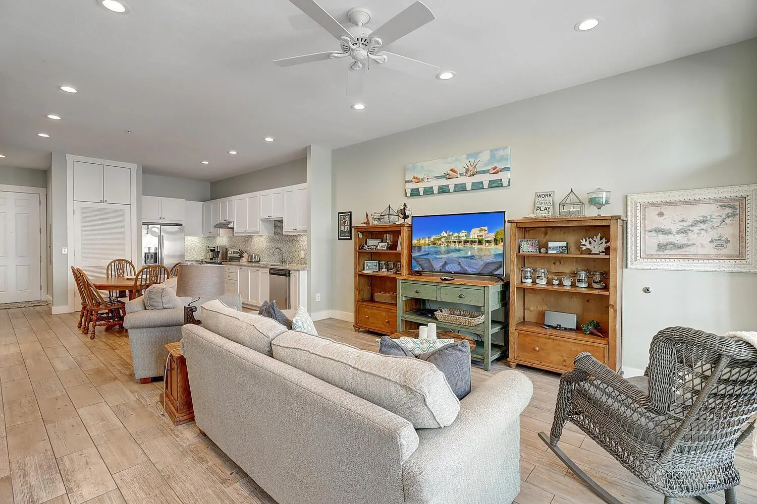 Other in Shells on the Beach TC 2104