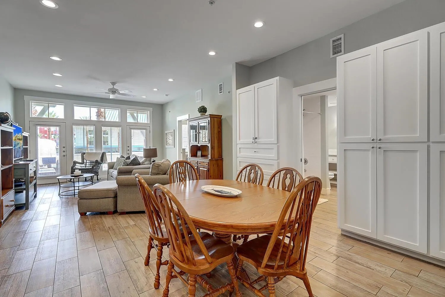 Other in Shells on the Beach TC 2104