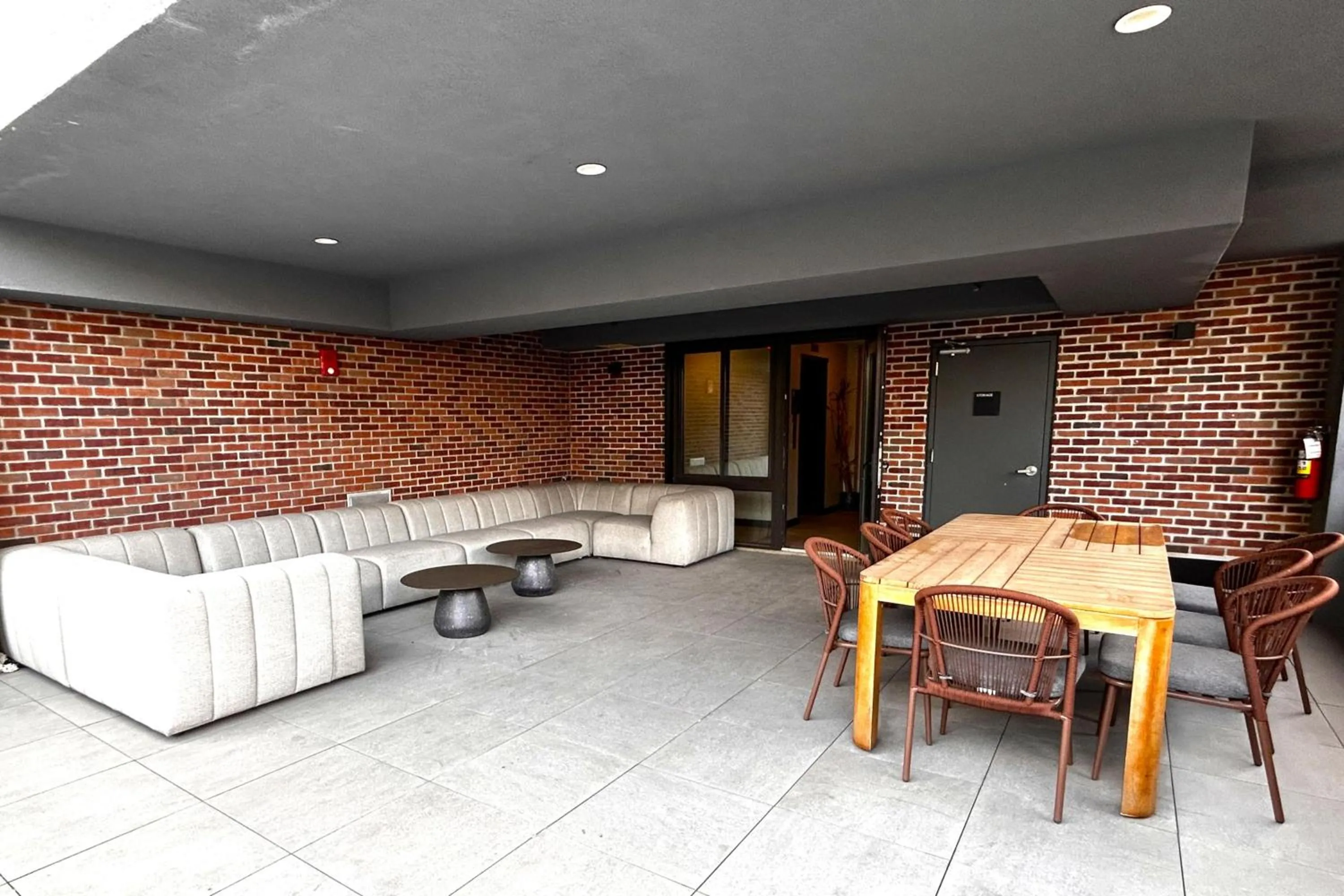 Lobby or reception in Dutch Hotel Long Island City New York , Belvilla District 6 Formerly Sonder